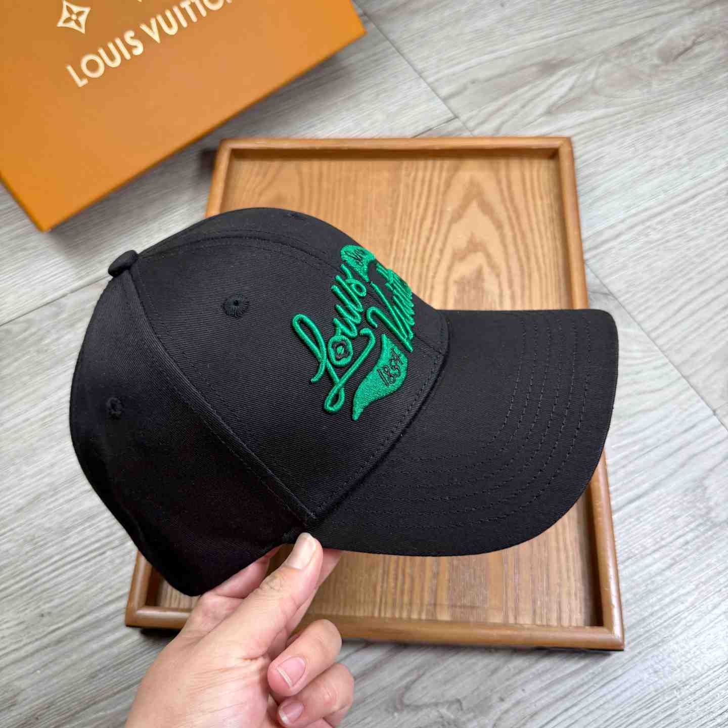 Louis Vuitton Golf Cap - DopestKickz
