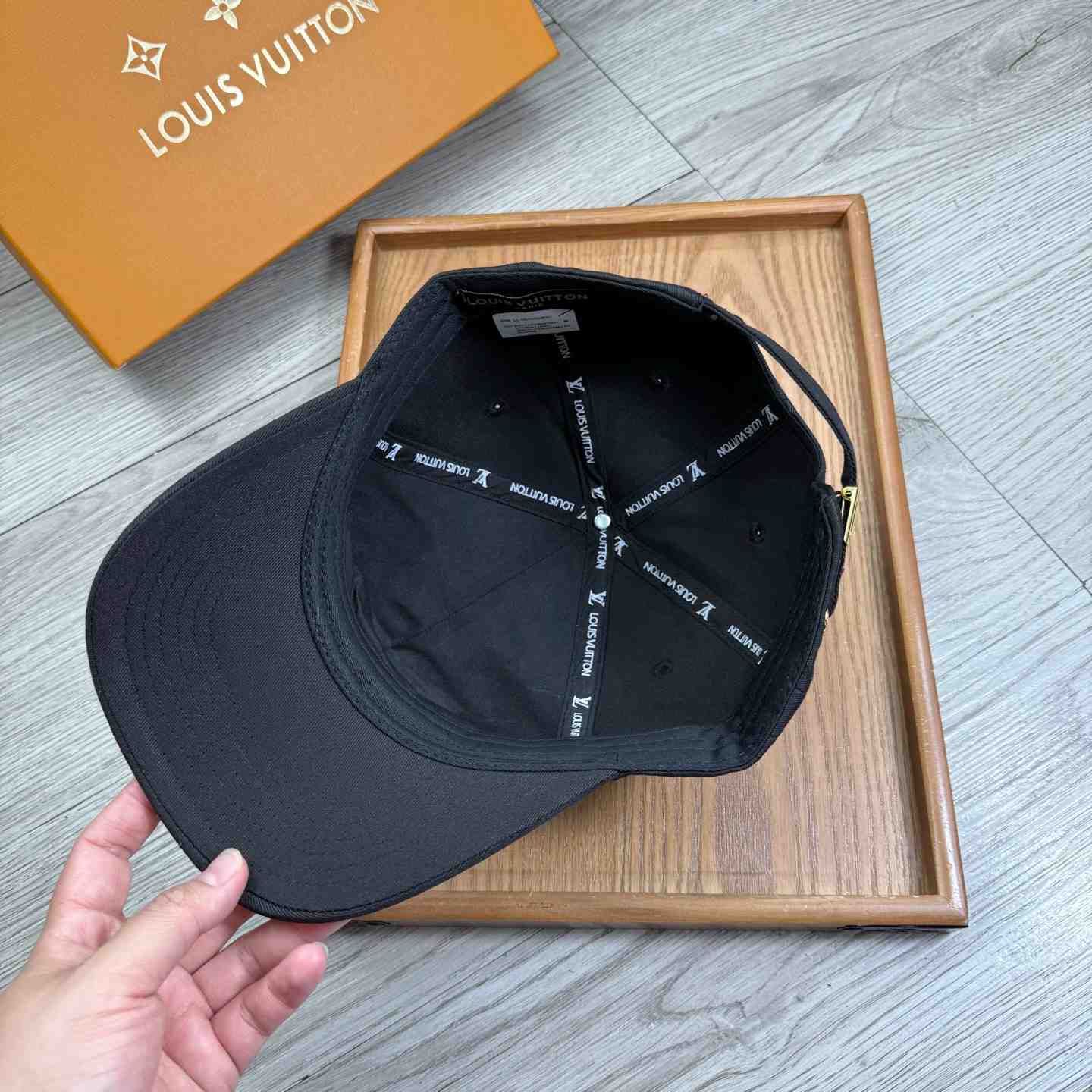 Louis Vuitton Golf Cap - DopestKickz
