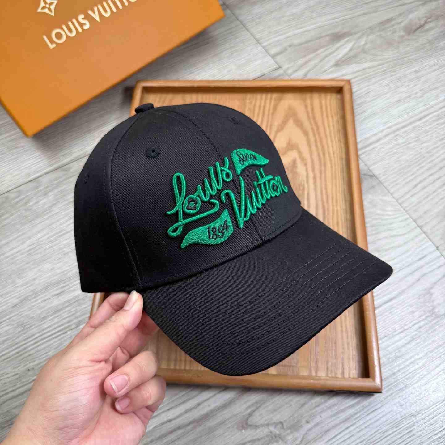 Louis Vuitton Golf Cap - DopestKickz
