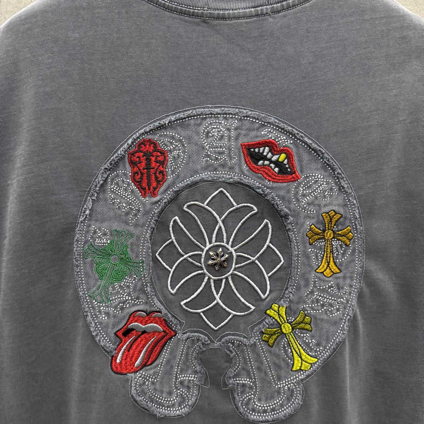 Chrome Hearts Horseshoe Cross Lips Patch Embroidered Crewneck Tee 'Grey' - DopestKickz