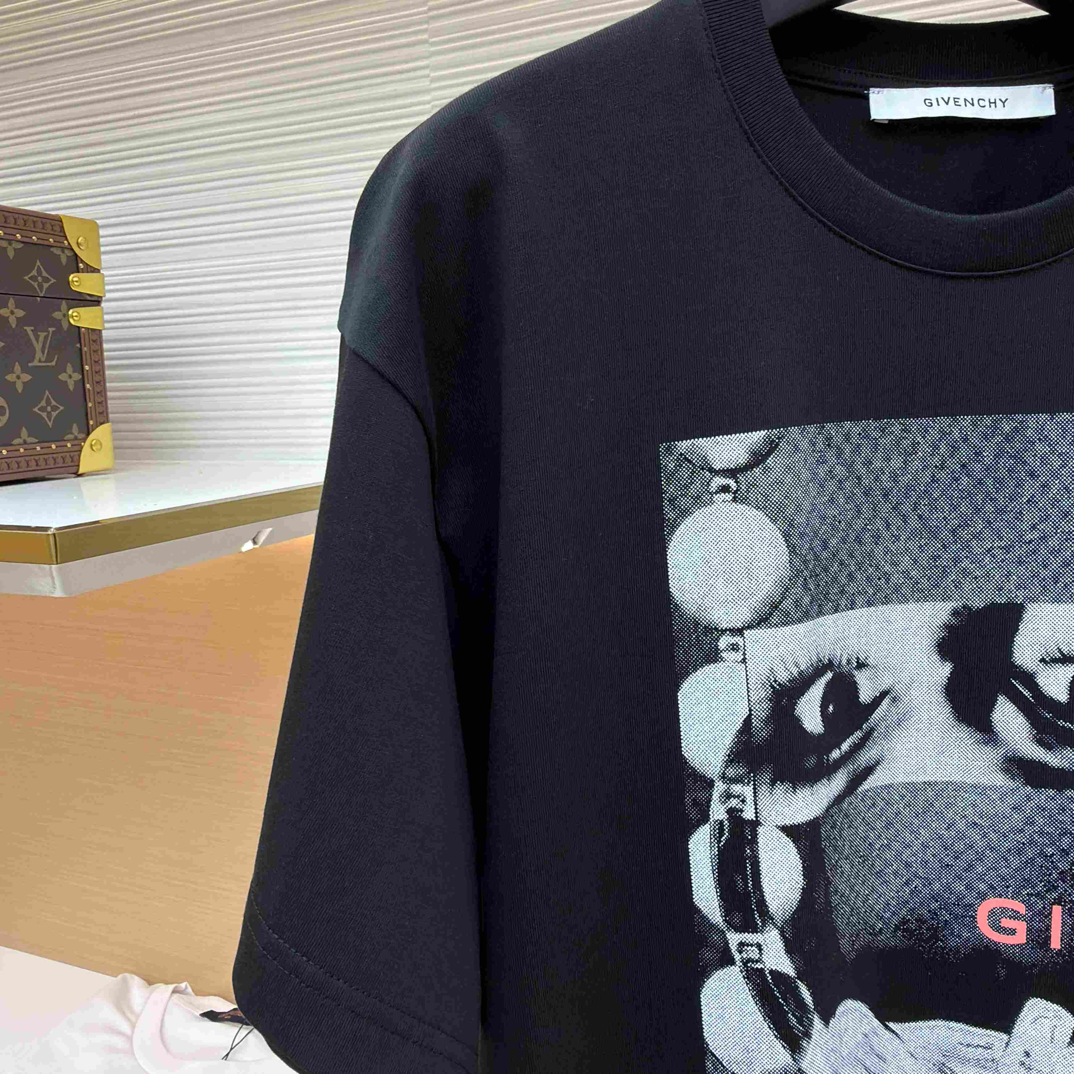 Givenchy T-shirt In Cotton With Surrealism Print - DopestKickz