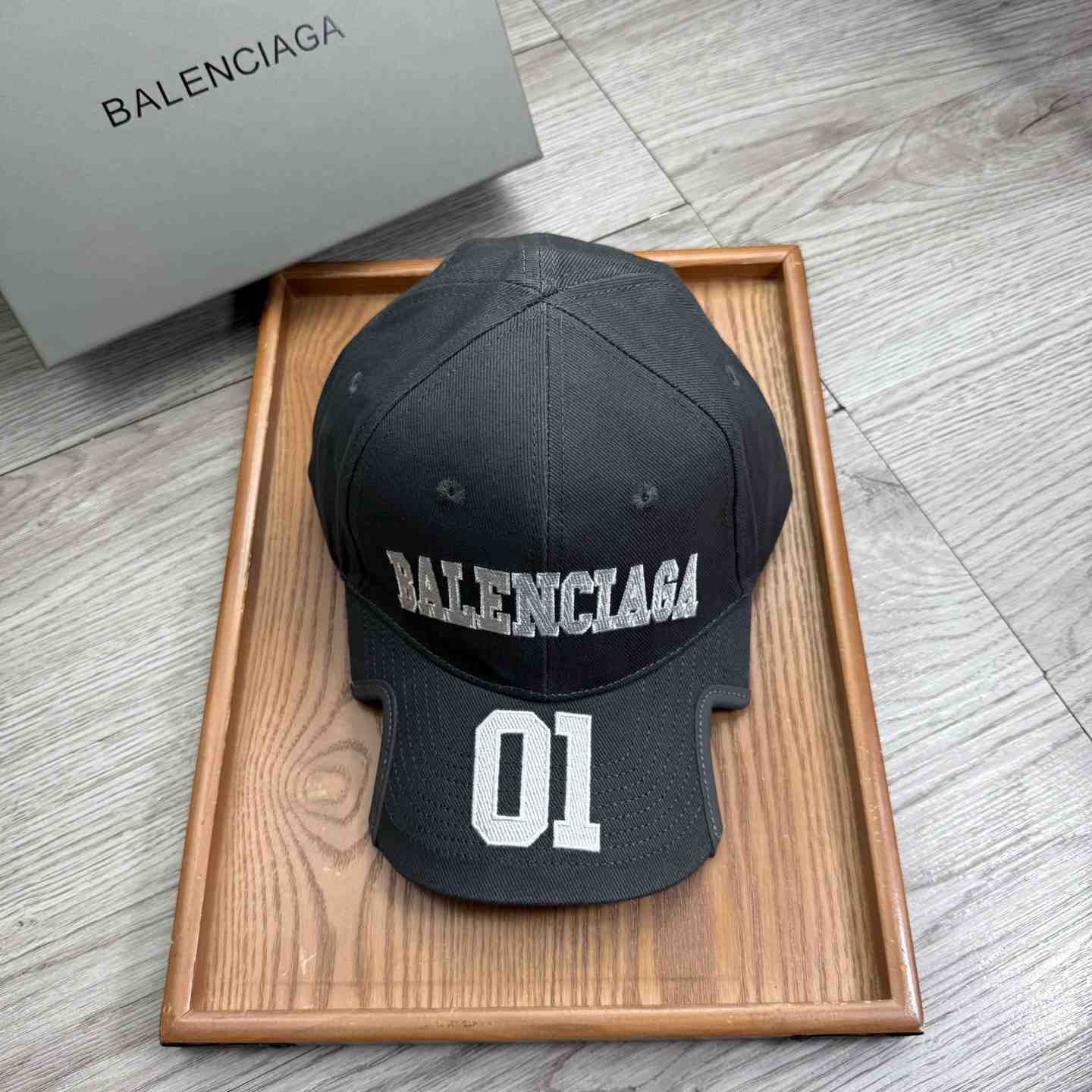 Balenciaga Cap - DopestKickz