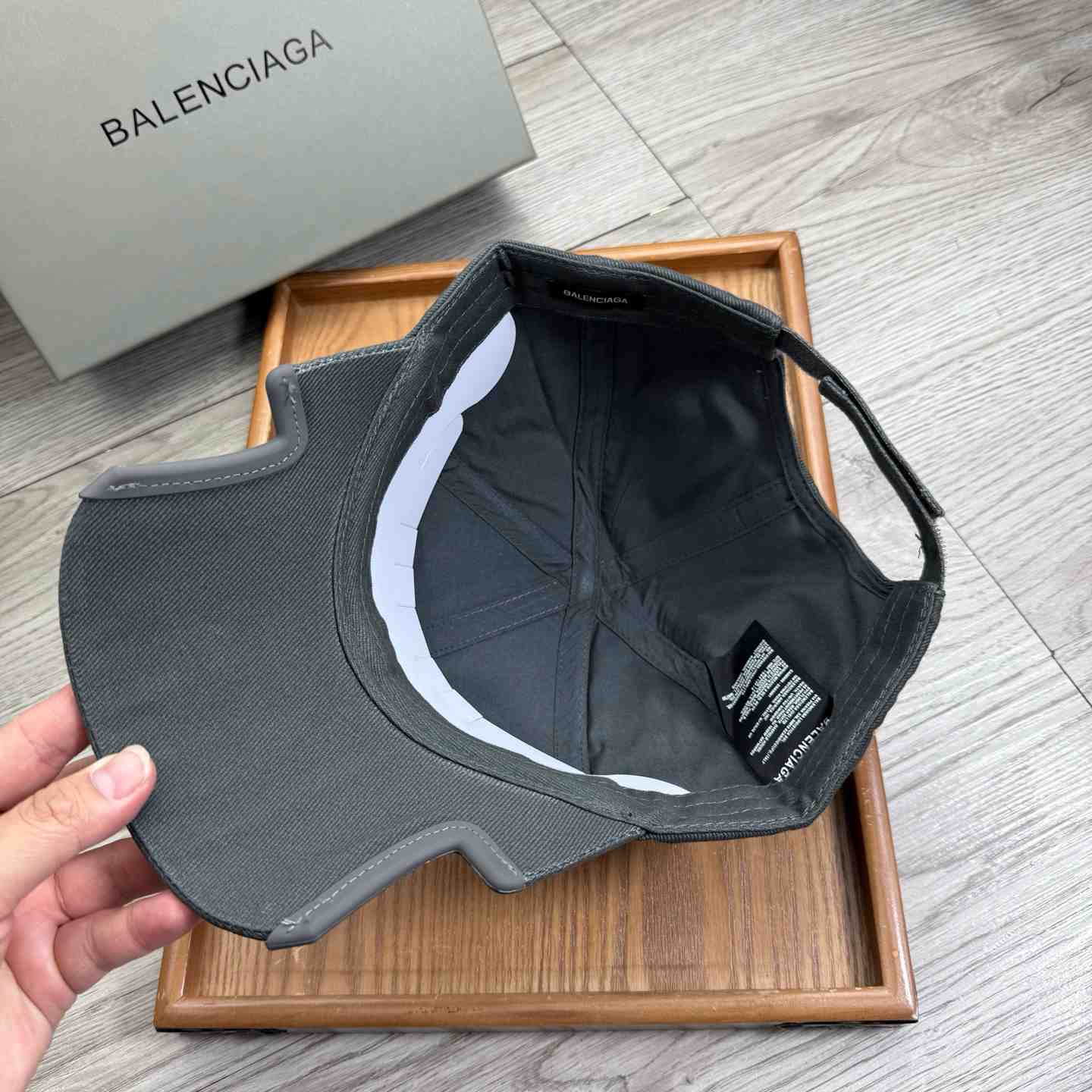 Balenciaga Cap - DopestKickz