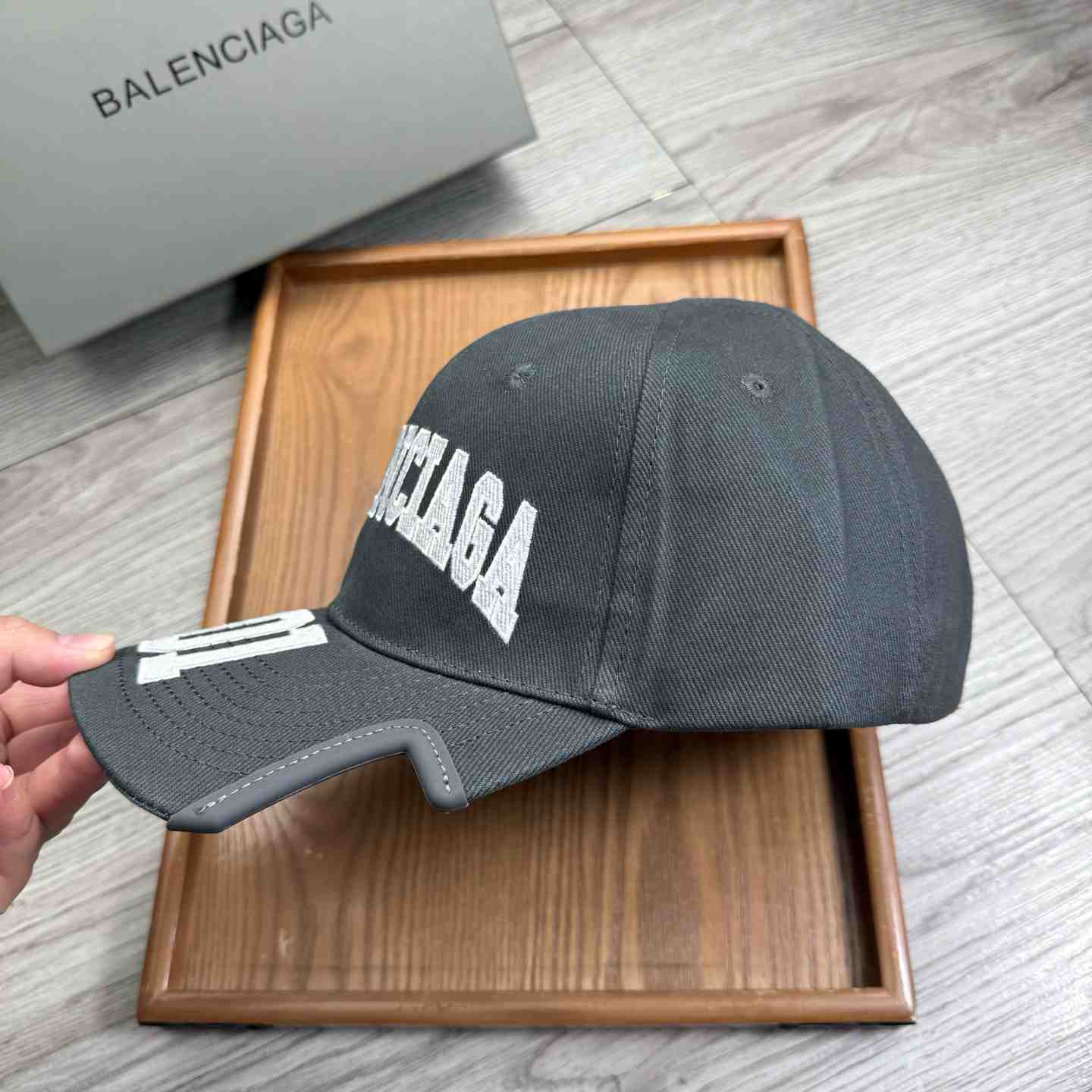 Balenciaga Cap - DopestKickz