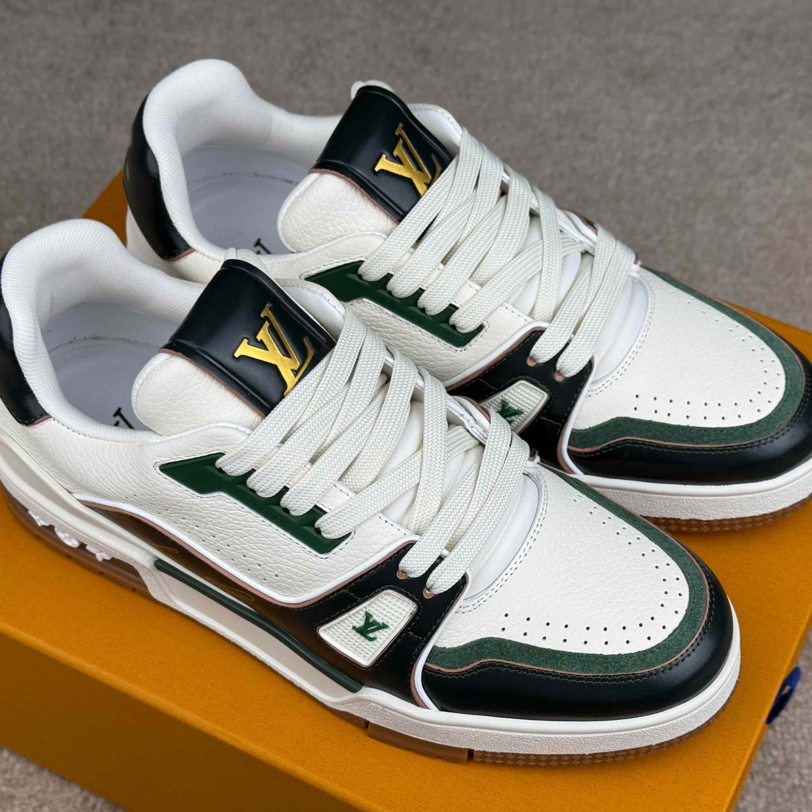 Louis Vuitton LV Trainer Sneaker  1AKB9I - DopestKickz