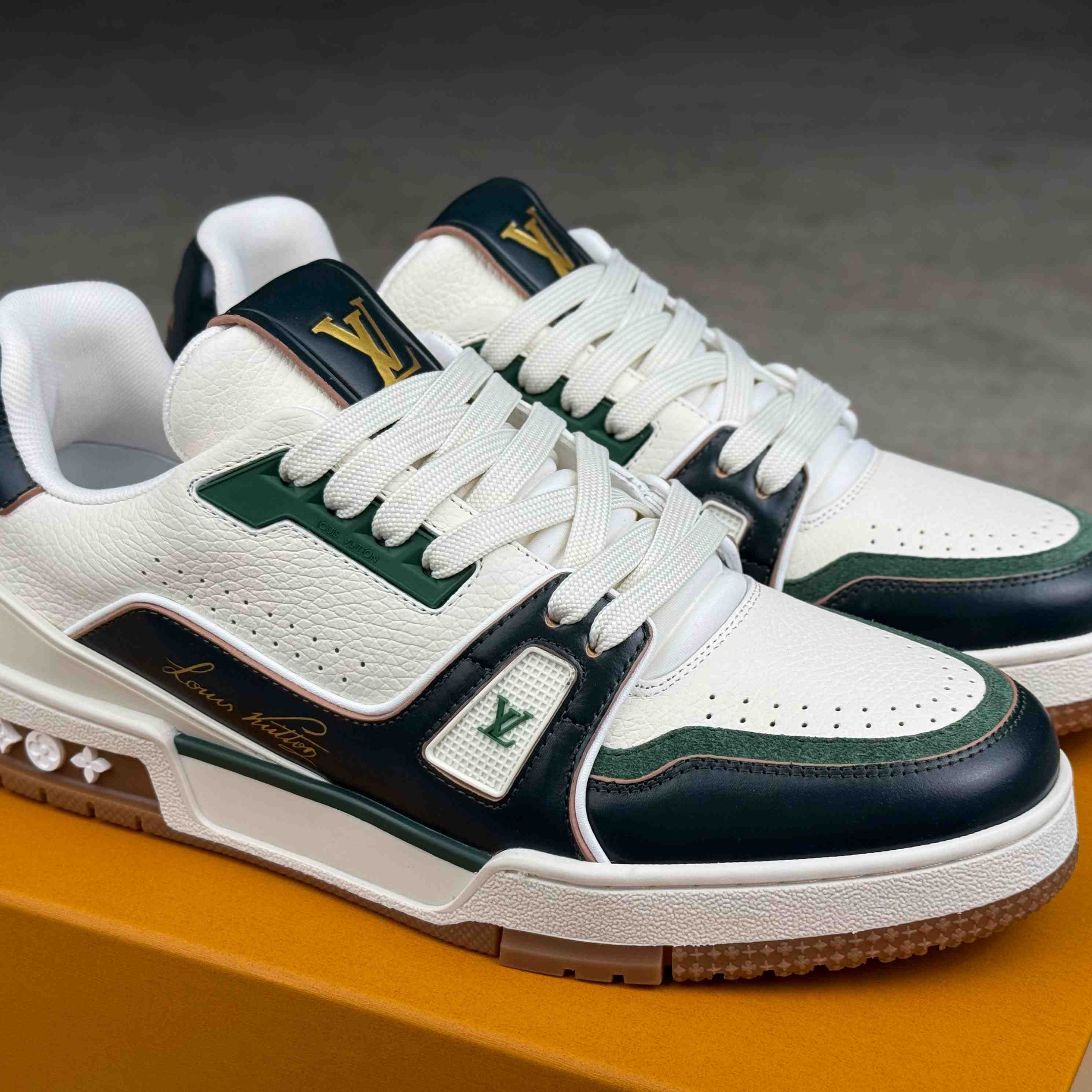 Louis Vuitton LV Trainer Sneaker  1AKB9I - DopestKickz