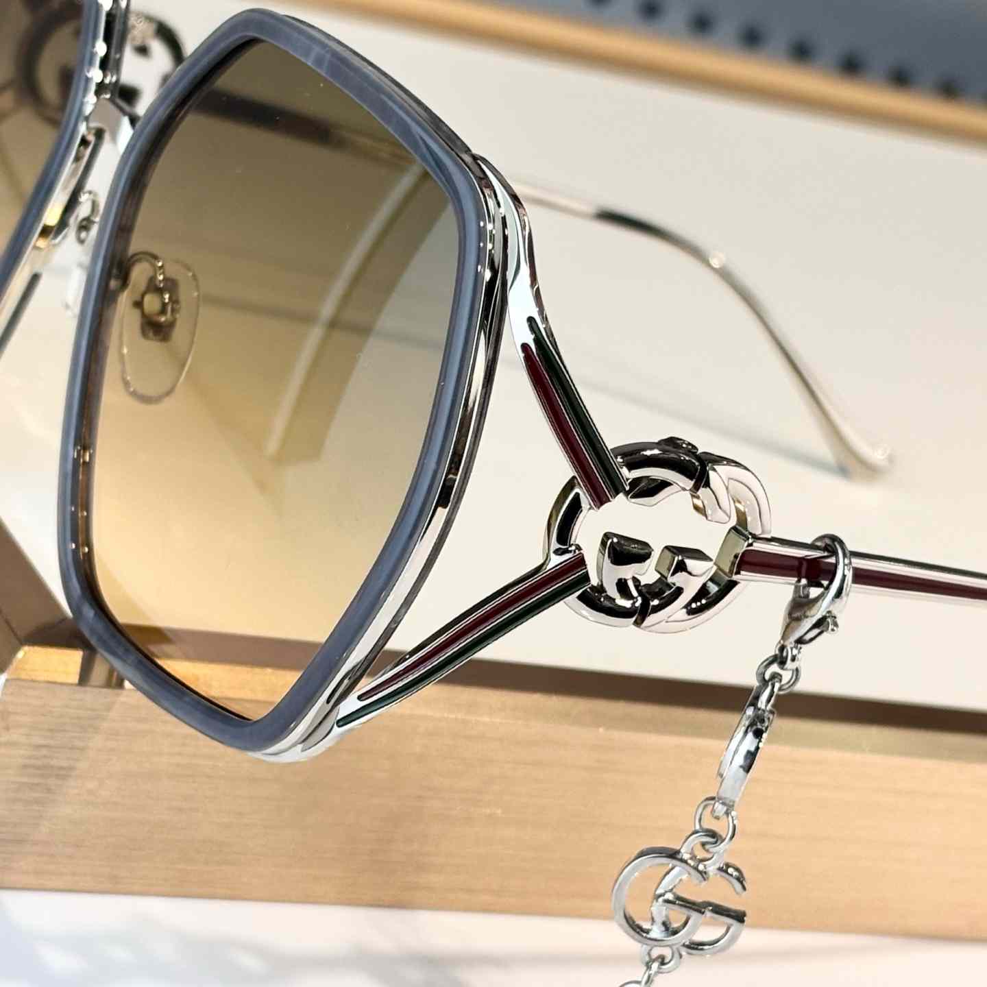 Gucci GG1621 Sunglasses  - DopestKickz