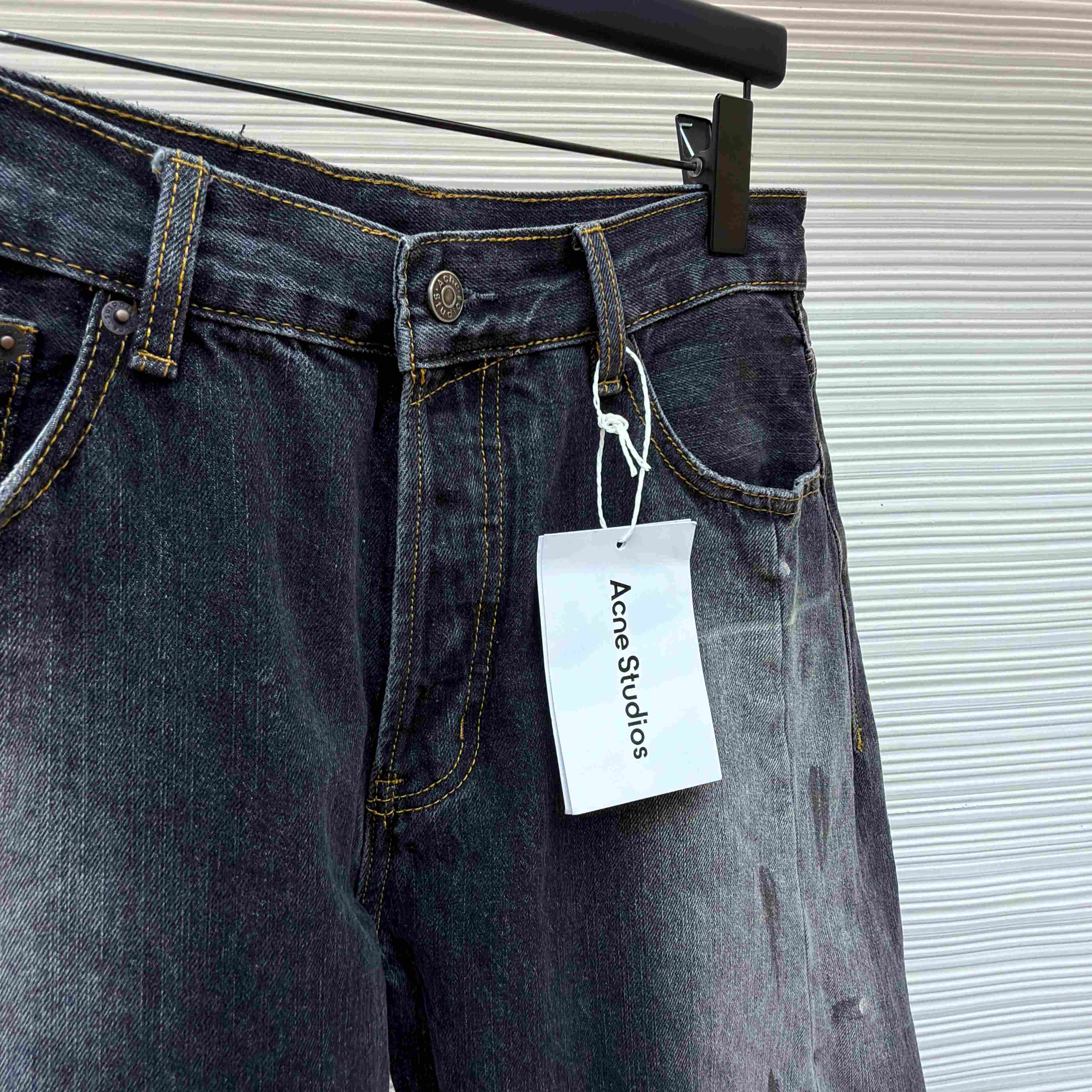 Acne Studios Jeans Loose 2006F - DopestKickz