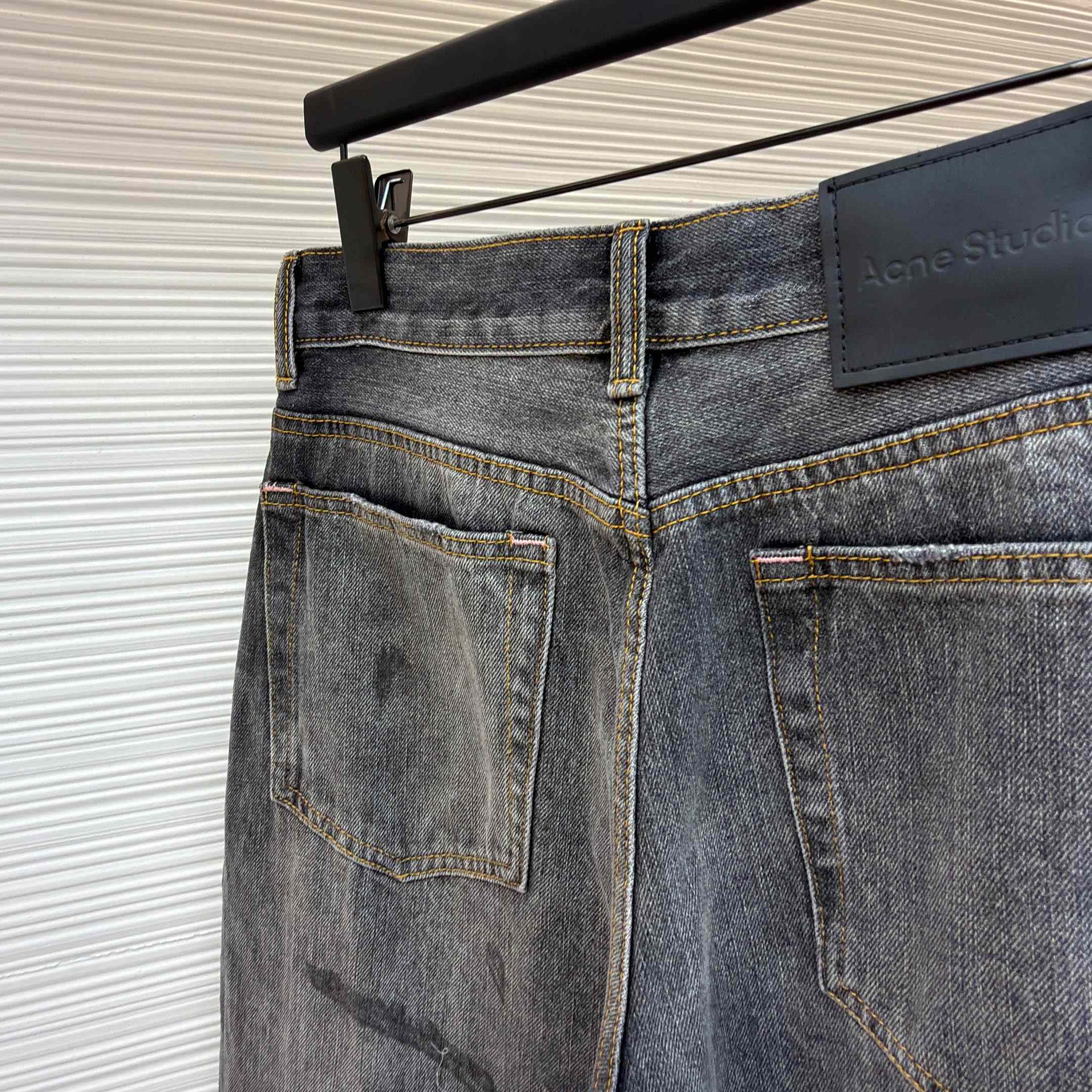 Acne Studios Jeans Loose 2006F - DopestKickz