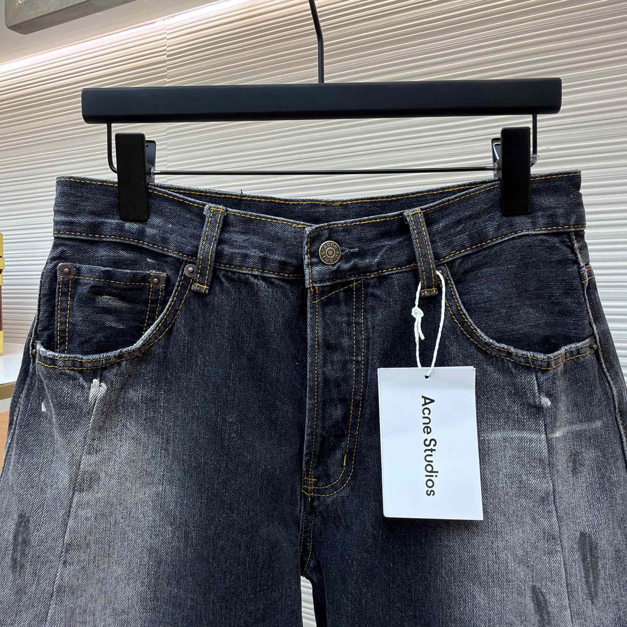 Acne Studios Jeans Loose 2006F - DopestKickz