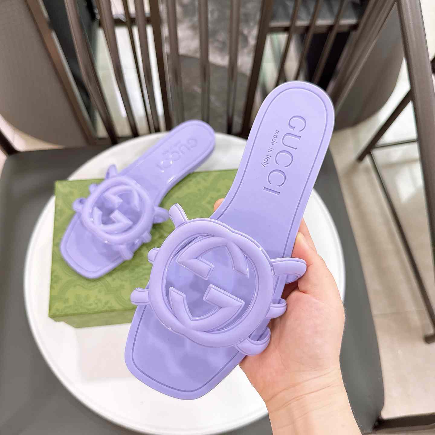 Gucci Wmns Interlocking G Slide Sandal - DopestKickz