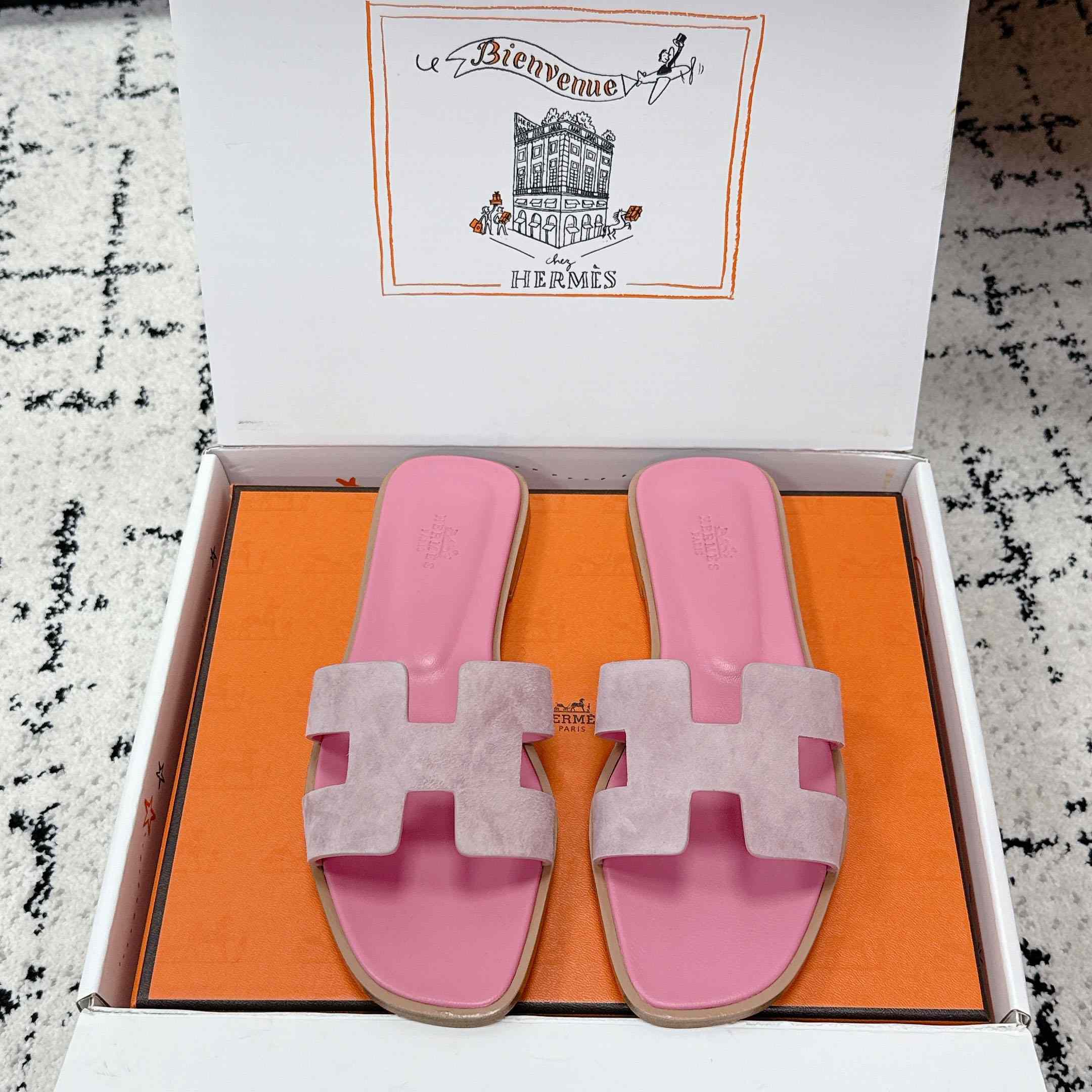 Hermes Oran Sandal - DopestKickz