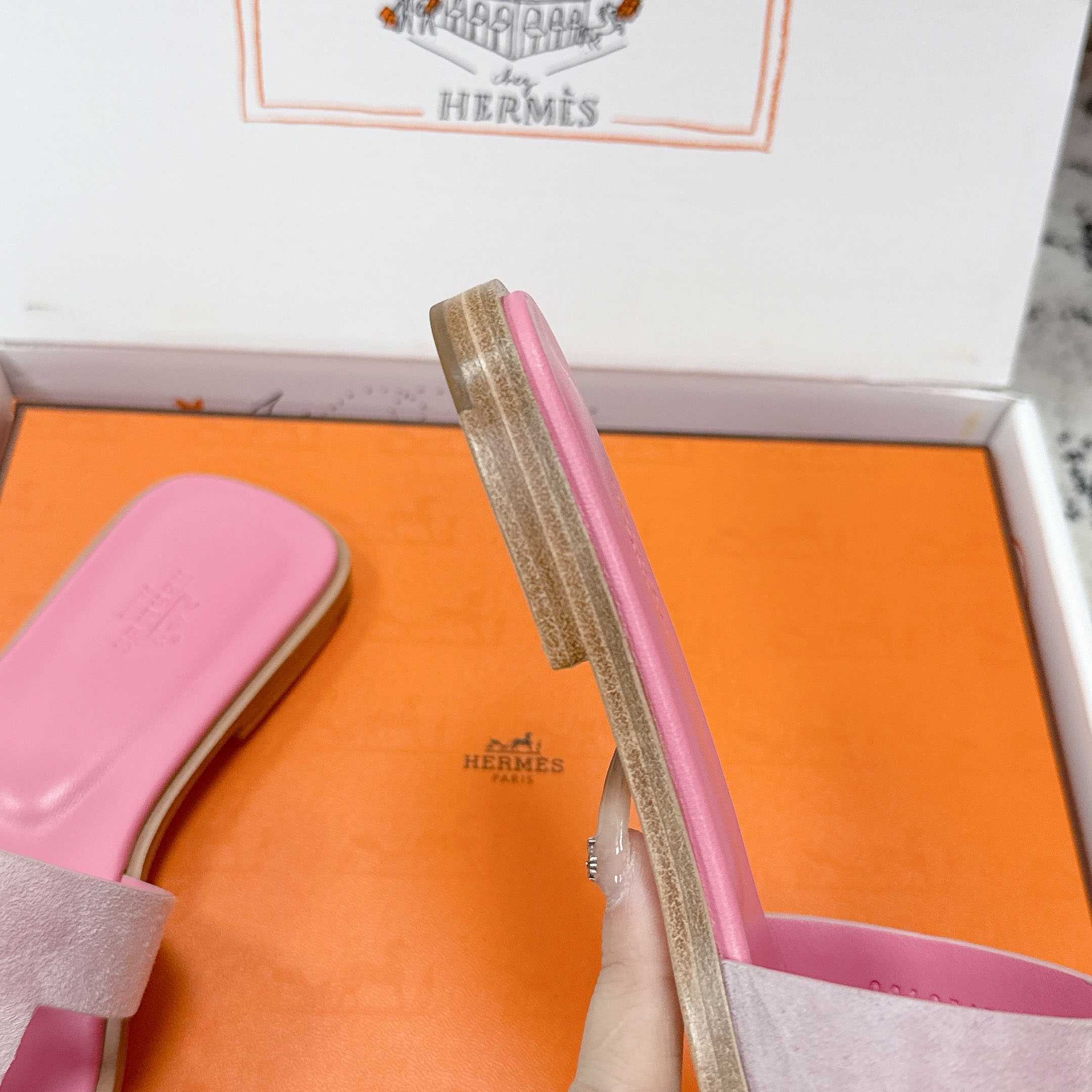 Hermes Oran Sandal - DopestKickz