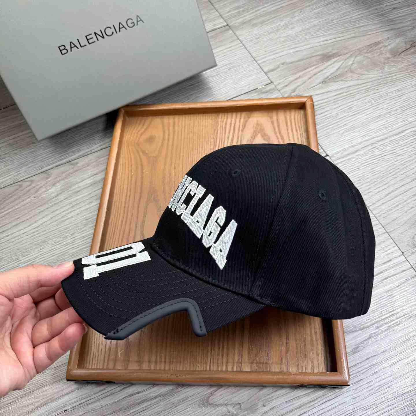 Balenciaga Cap - DopestKickz