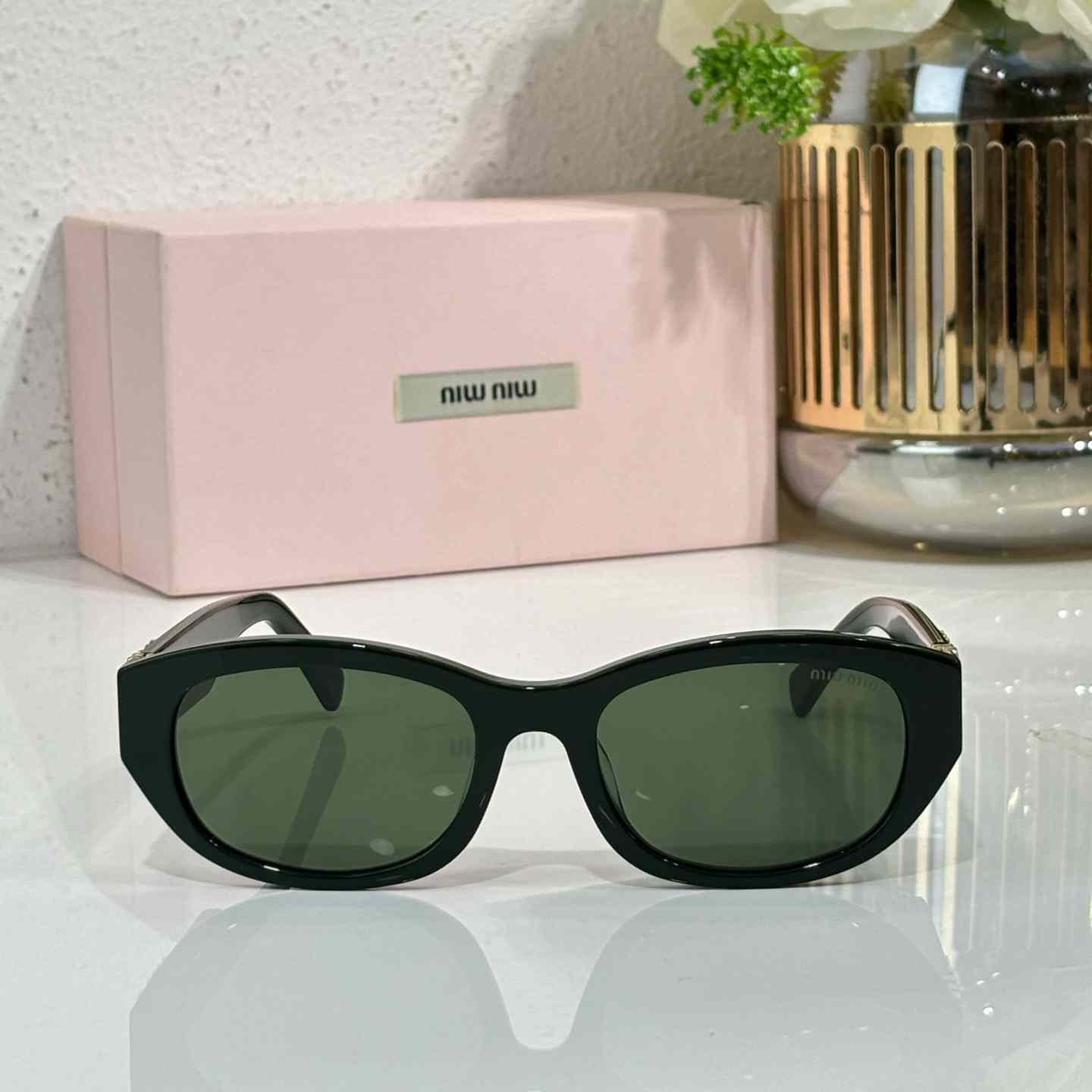 Miu Miu SUMA03 Sunglasses  - DopestKickz