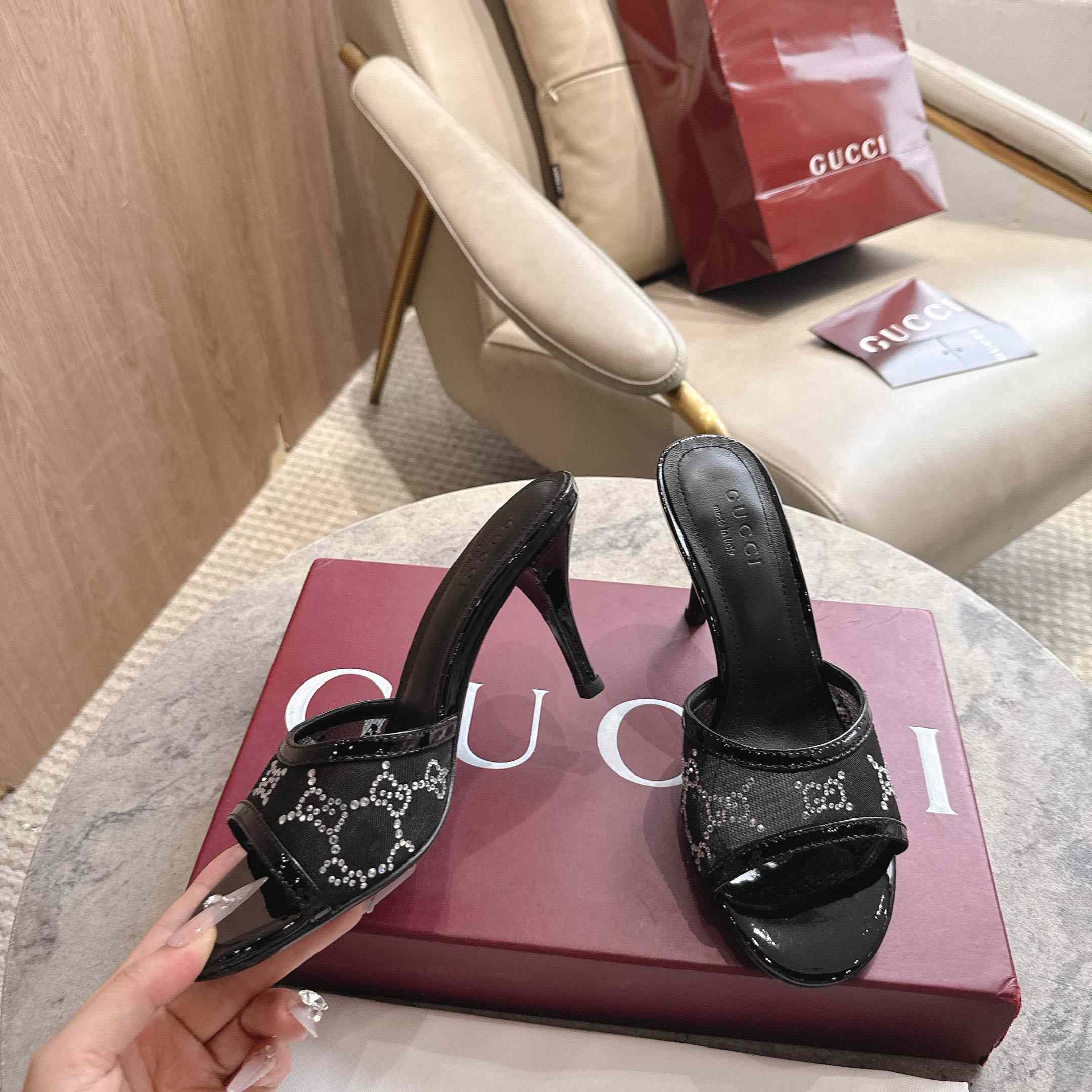 Gucci Women's crystal slide sandal - DopestKickz