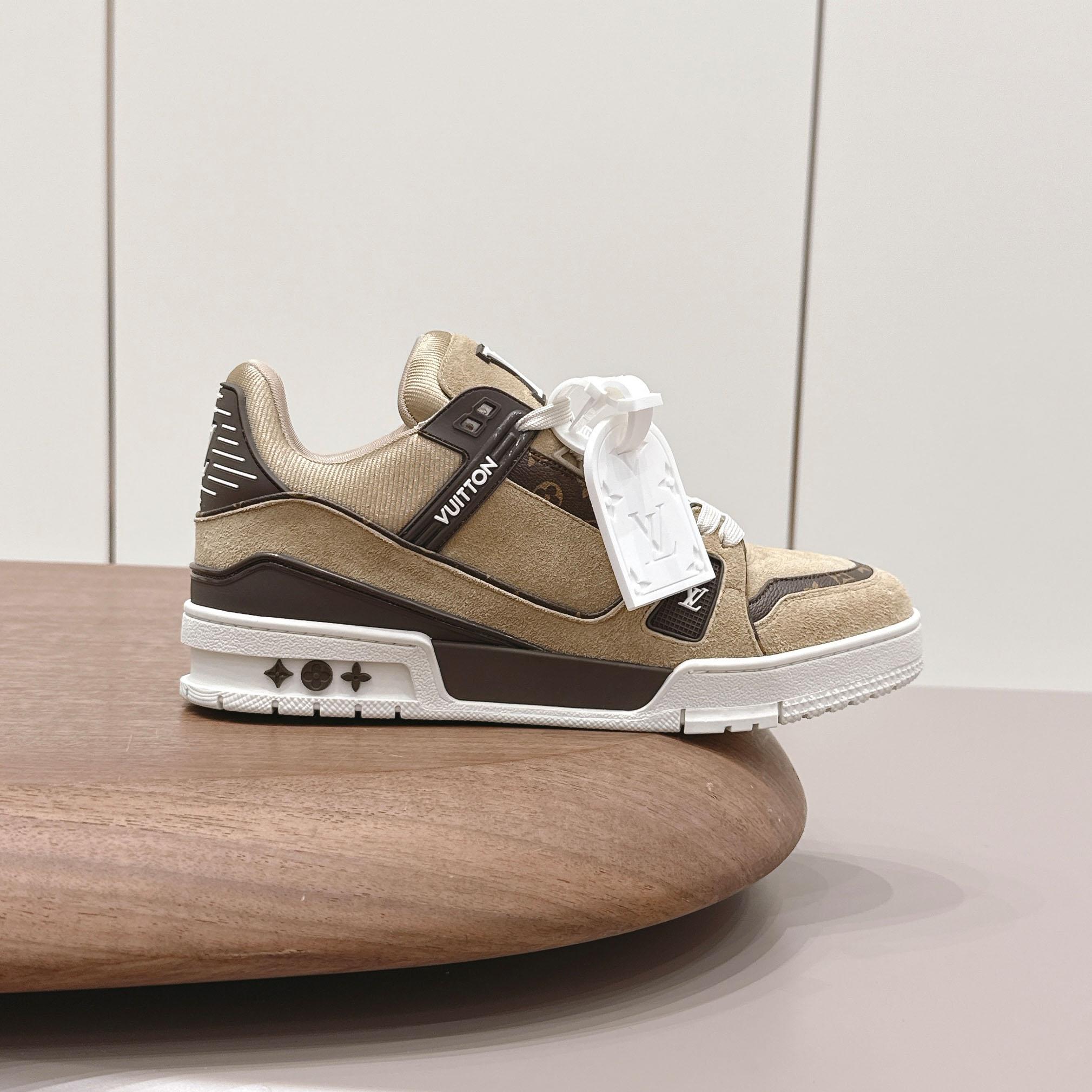 Louis Vuitton LV Trainer Sneaker 1AKB6Q - DopestKickz