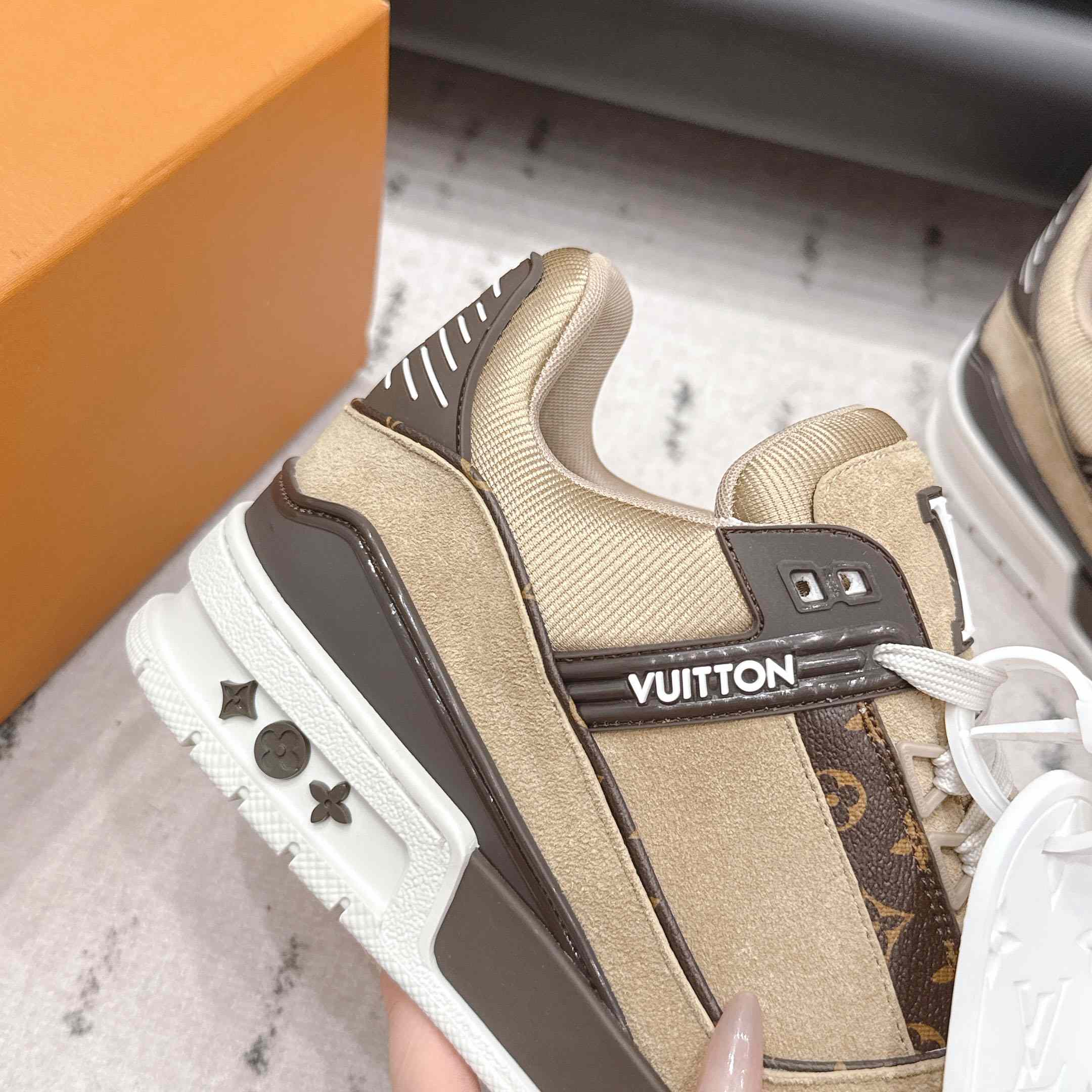 Louis Vuitton LV Trainer Sneaker 1AKB6Q - DopestKickz