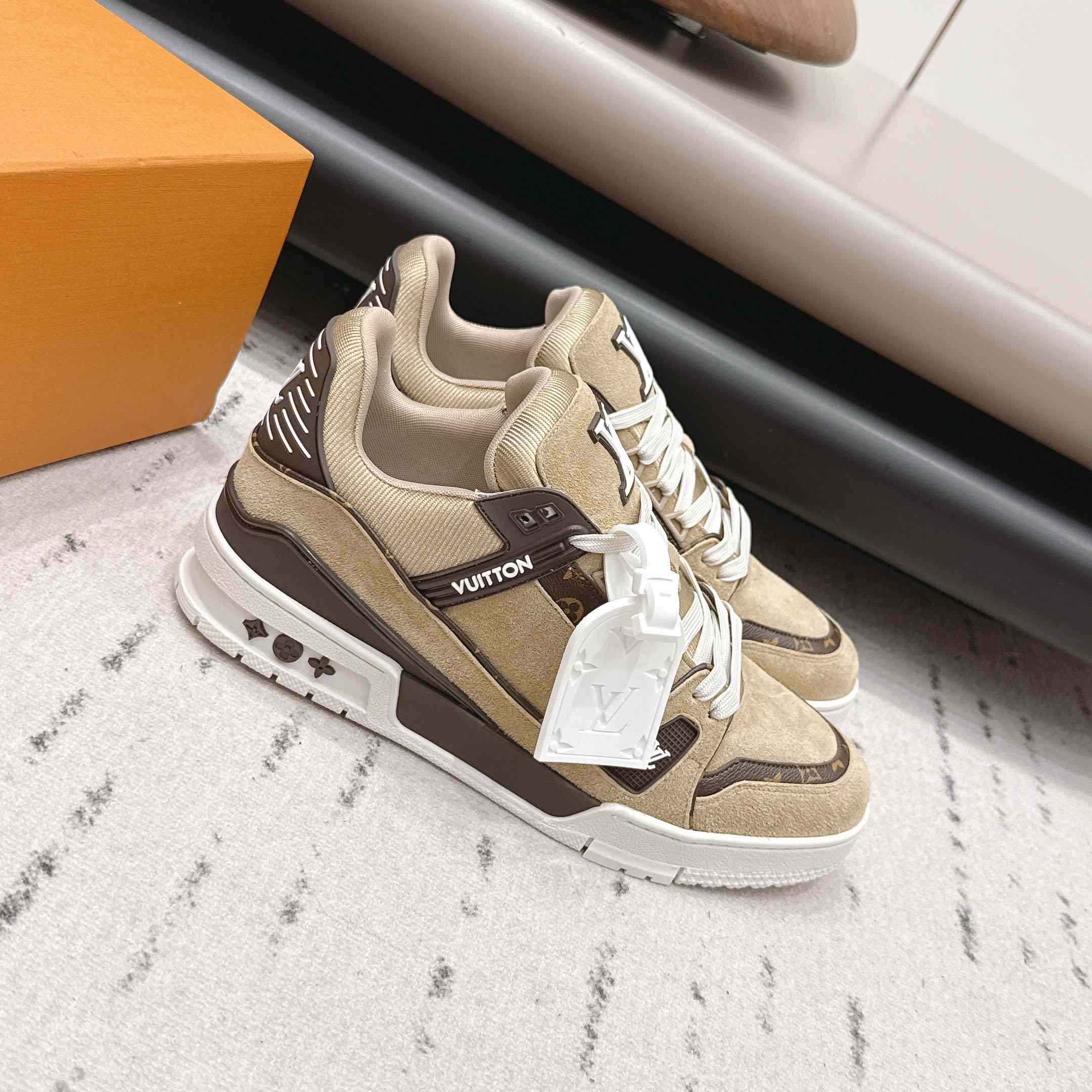 Louis Vuitton LV Trainer Sneaker 1AKB6Q - DopestKickz