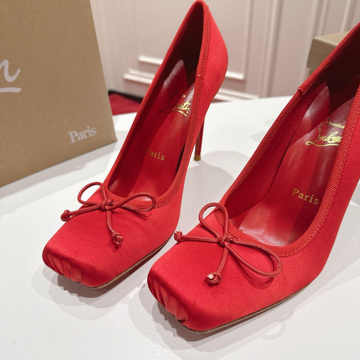 Christian Louboutin Cassia Nodo 100 mm Pumps  Crepe Satin - DopestKickz