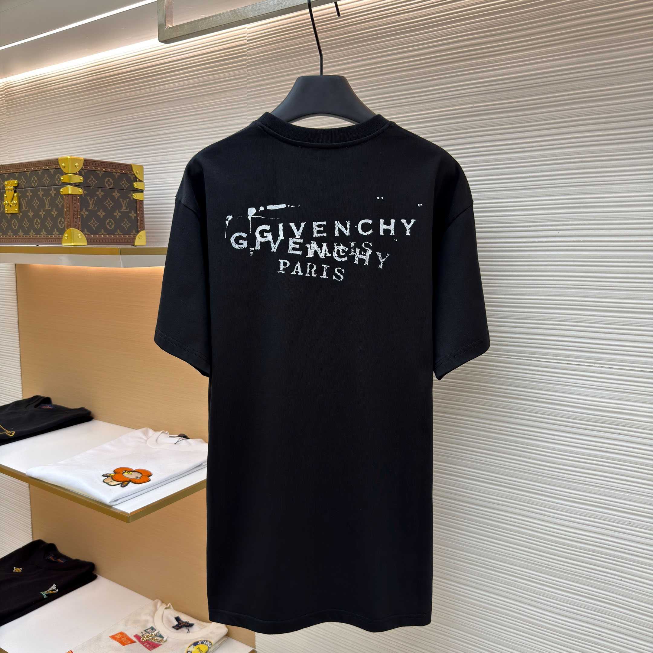 Givenchy Black  Stamp Print T-shirt - DopestKickz