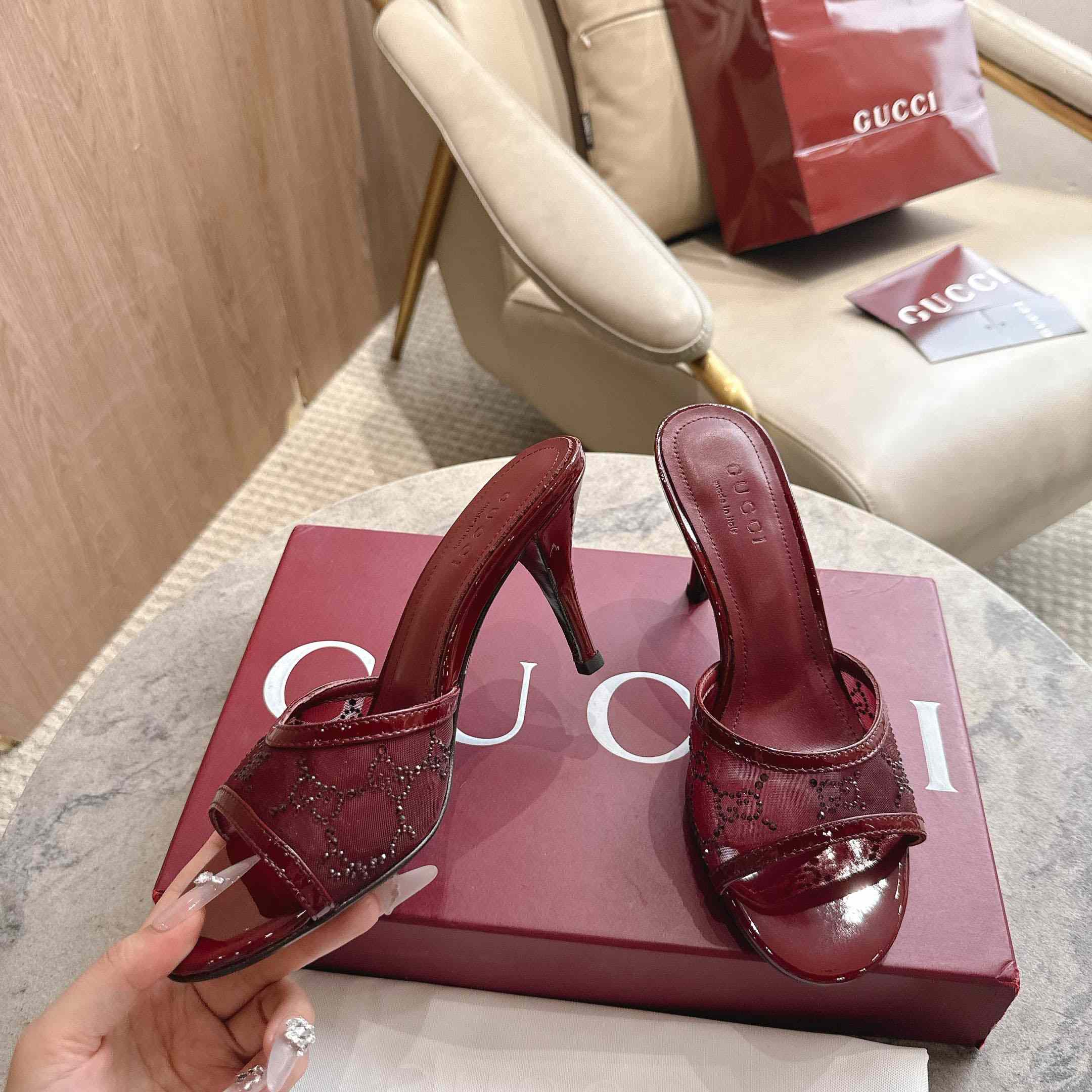Gucci Women's crystal slide sandal - DopestKickz