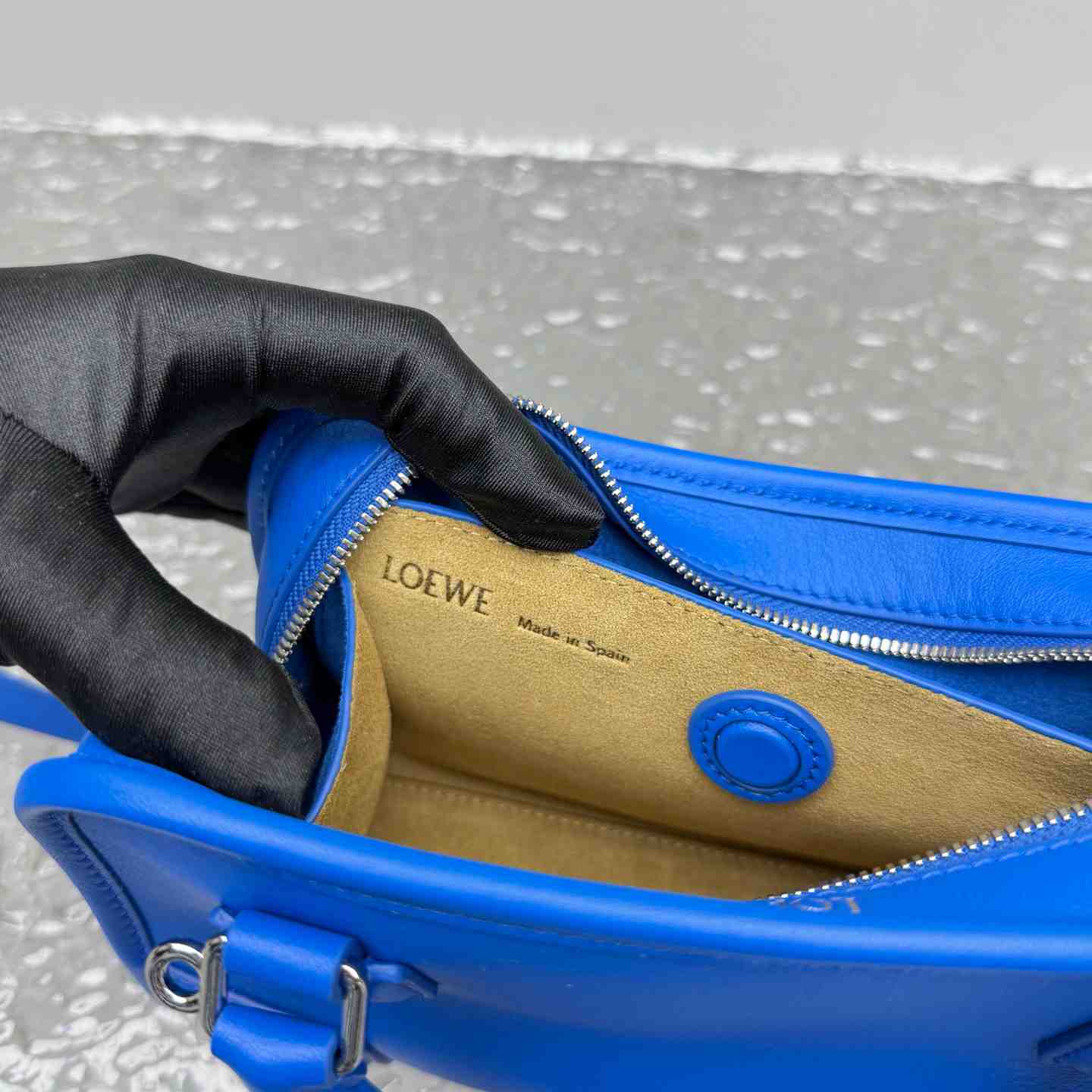 Loewe Mini Amazona 180 Bag In Soft Calfskin - DopestKickz