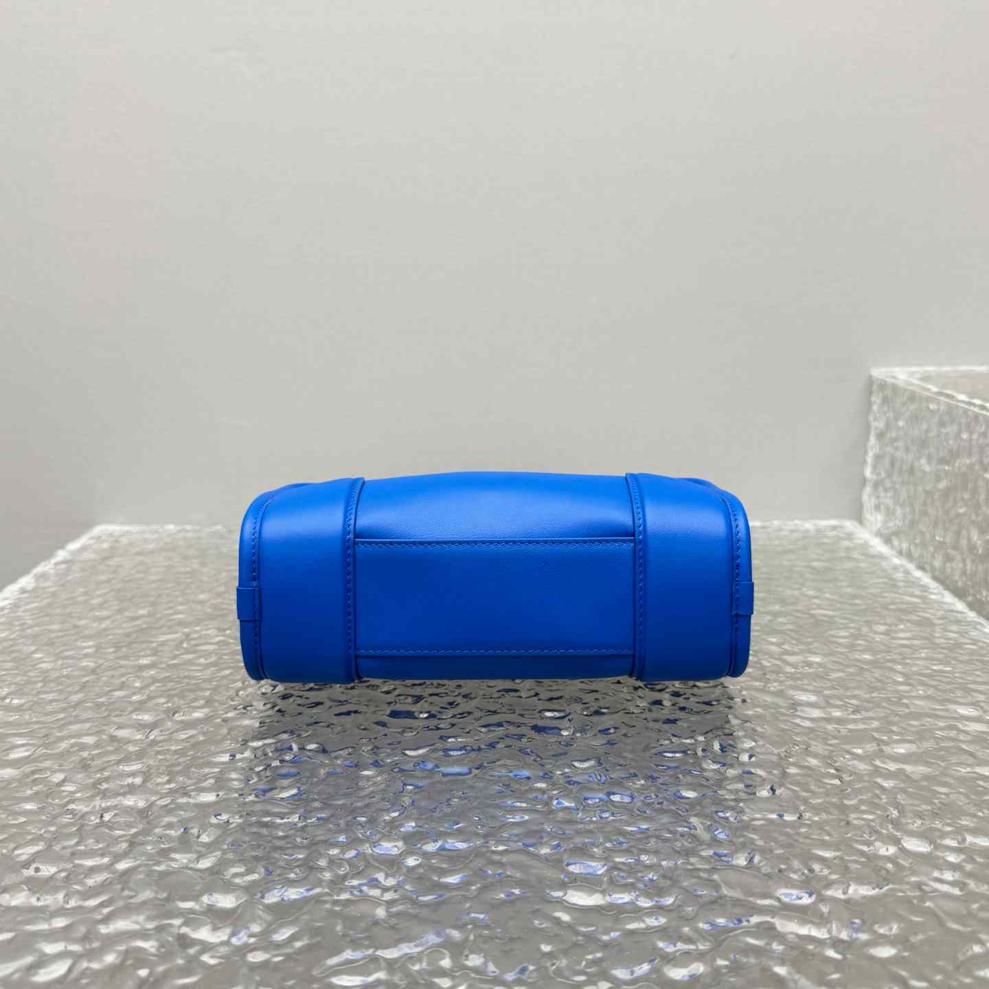 Loewe Mini Amazona 180 Bag In Soft Calfskin - DopestKickz