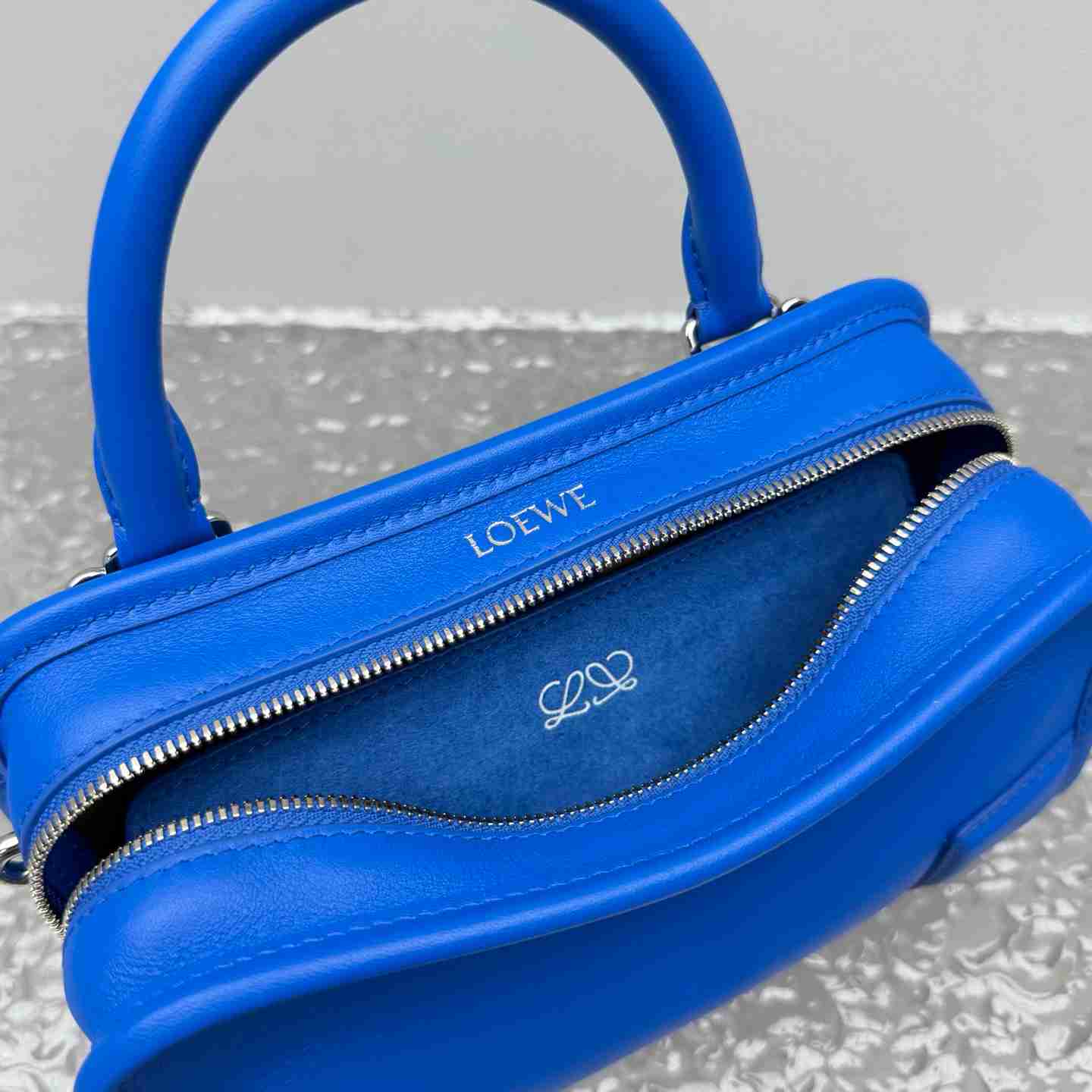 Loewe Mini Amazona 180 Bag In Soft Calfskin - DopestKickz