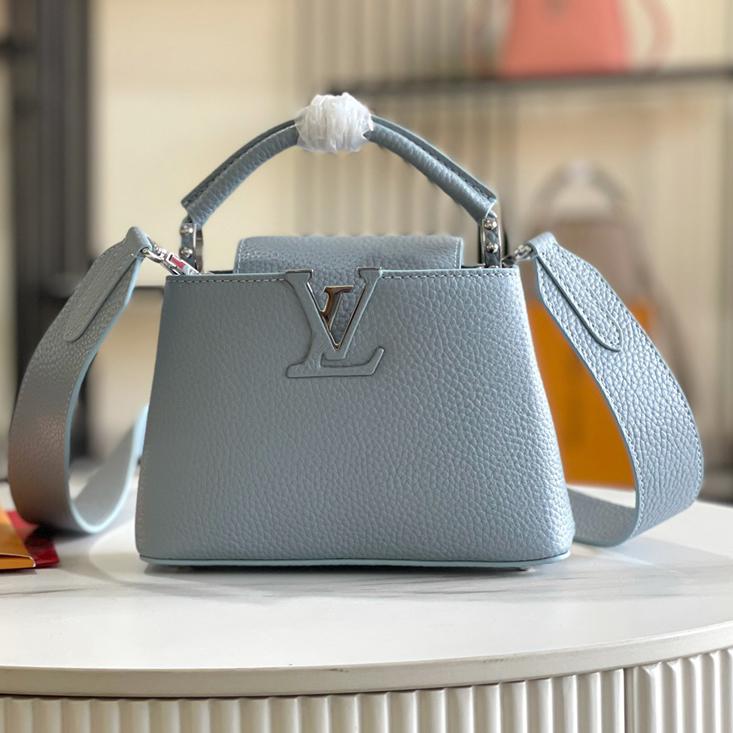 Louis Vuitton Capucines BB    - DopestKickz