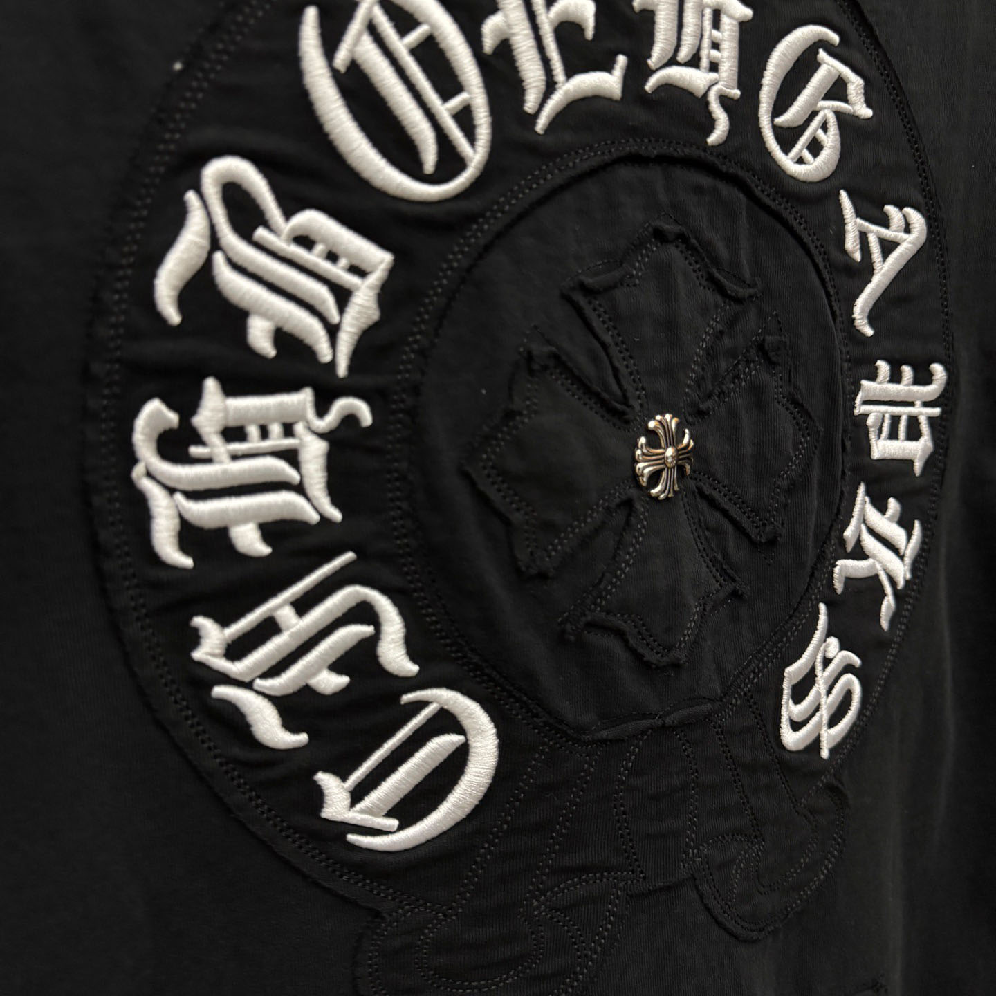 Chrome Hearts Black Sanskrit Horseshoe Embroidered  T-Shirt - DopestKickz
