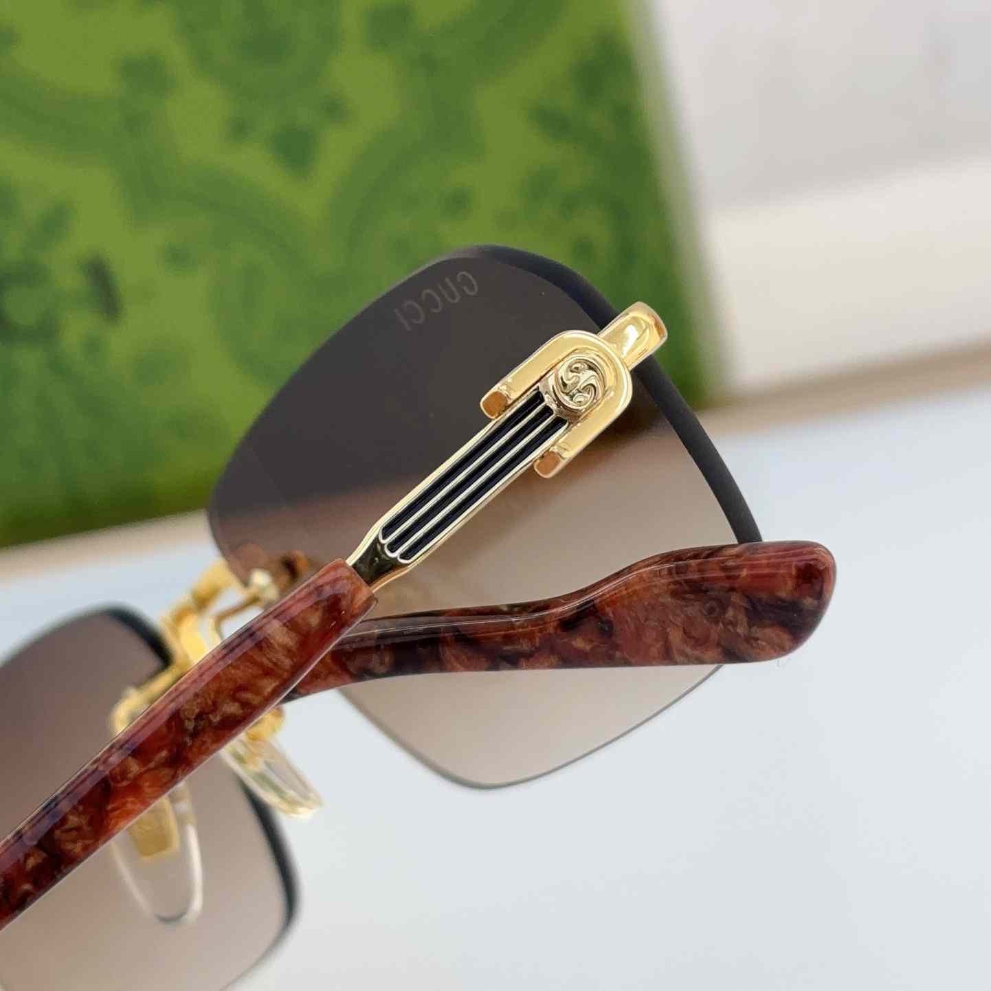 Gucci GG1221 Sunglasses - DopestKickz