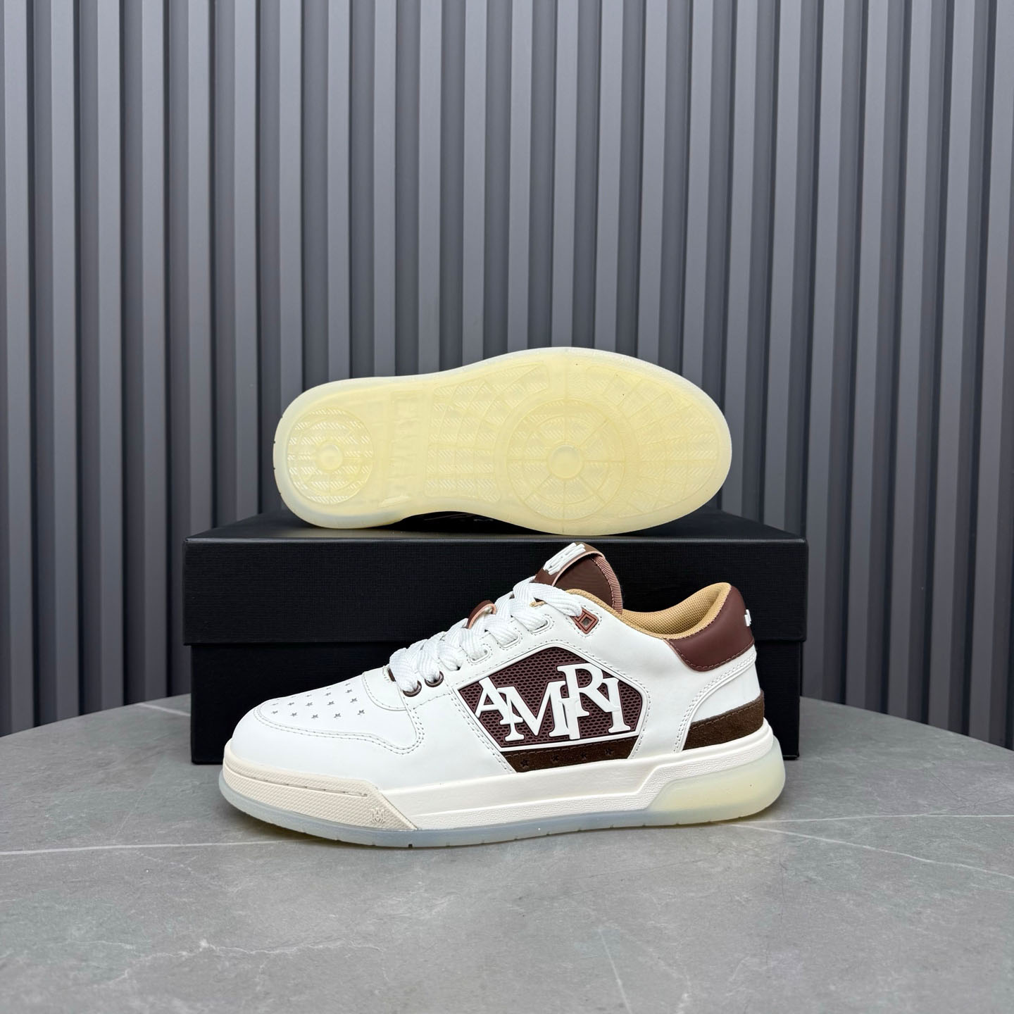 Amiri Pebbled Classic Low Sneakers - DopestKickz