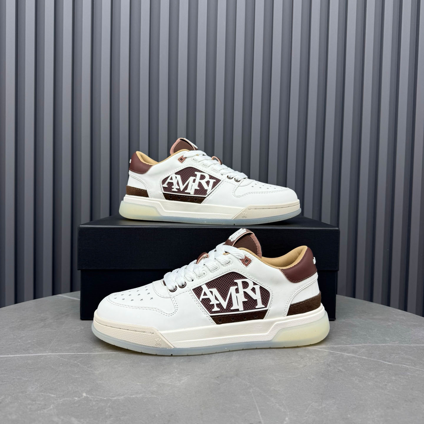 Amiri Pebbled Classic Low Sneakers - DopestKickz