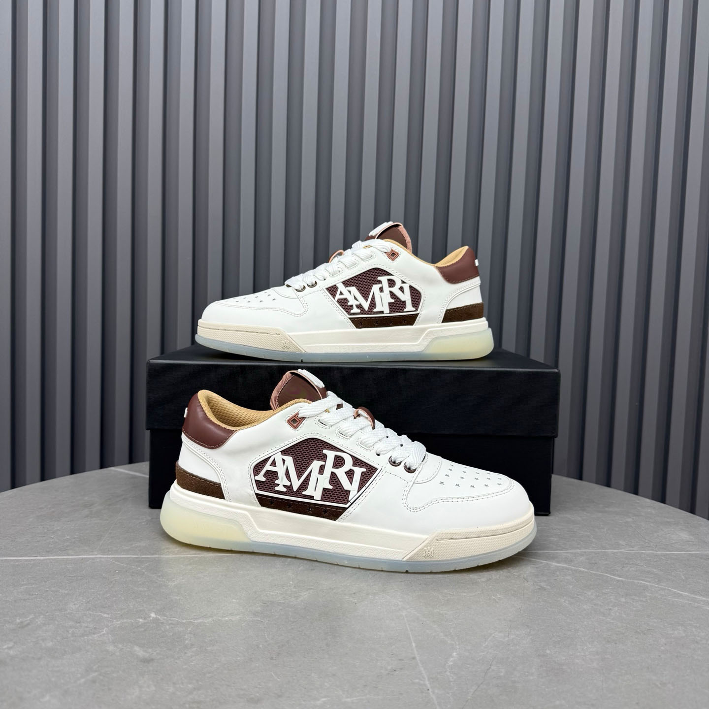 Amiri Pebbled Classic Low Sneakers - DopestKickz