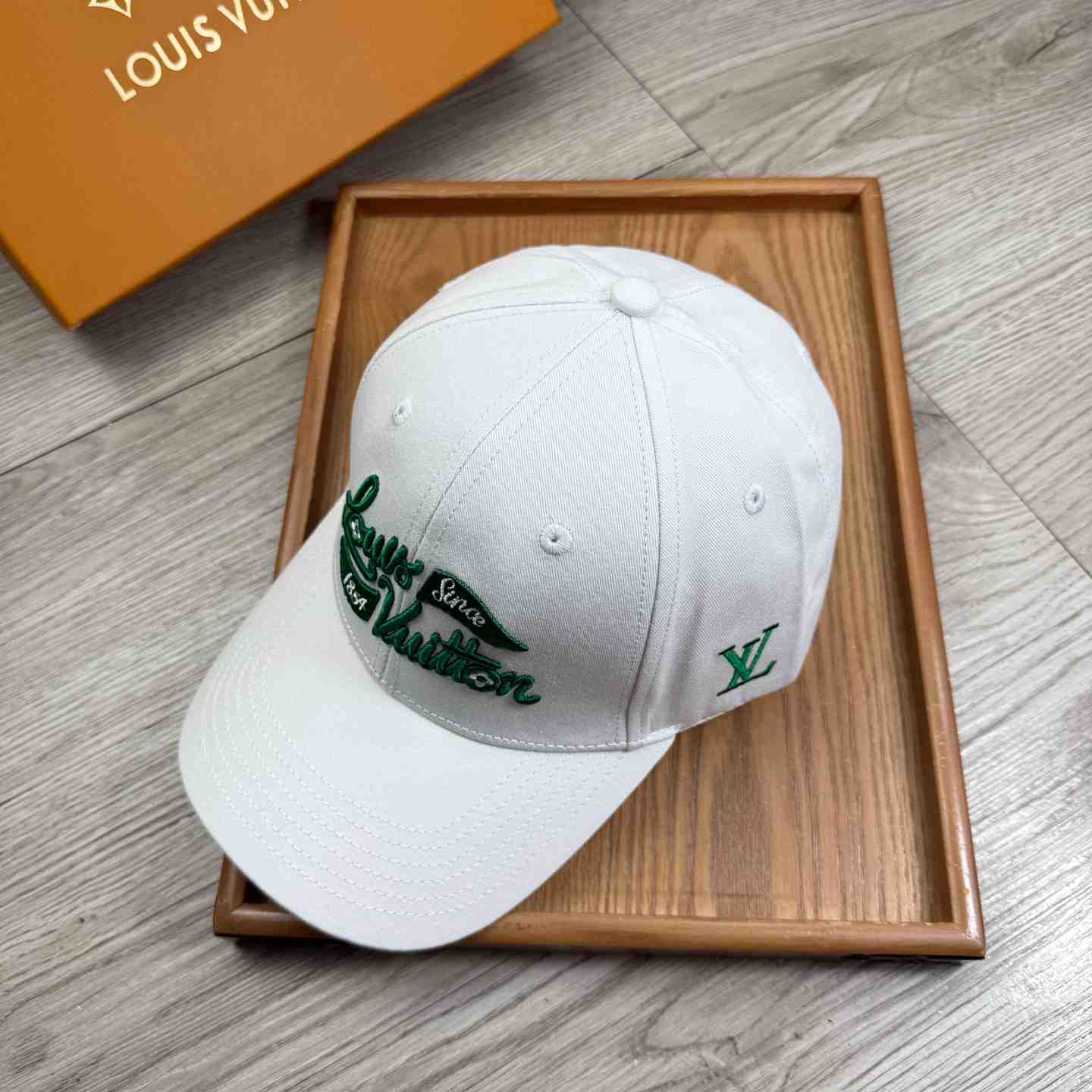 Louis Vuitton Golf Cap - DopestKickz