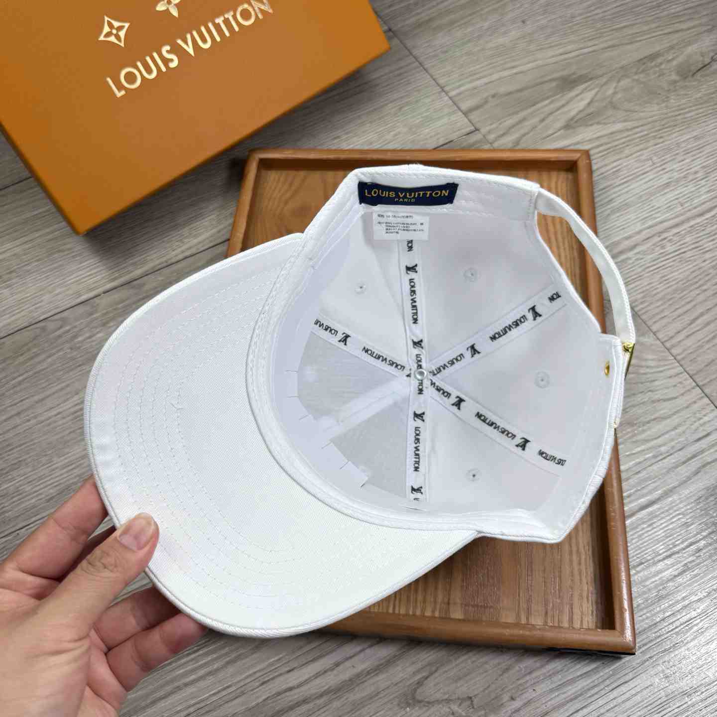 Louis Vuitton Golf Cap - DopestKickz