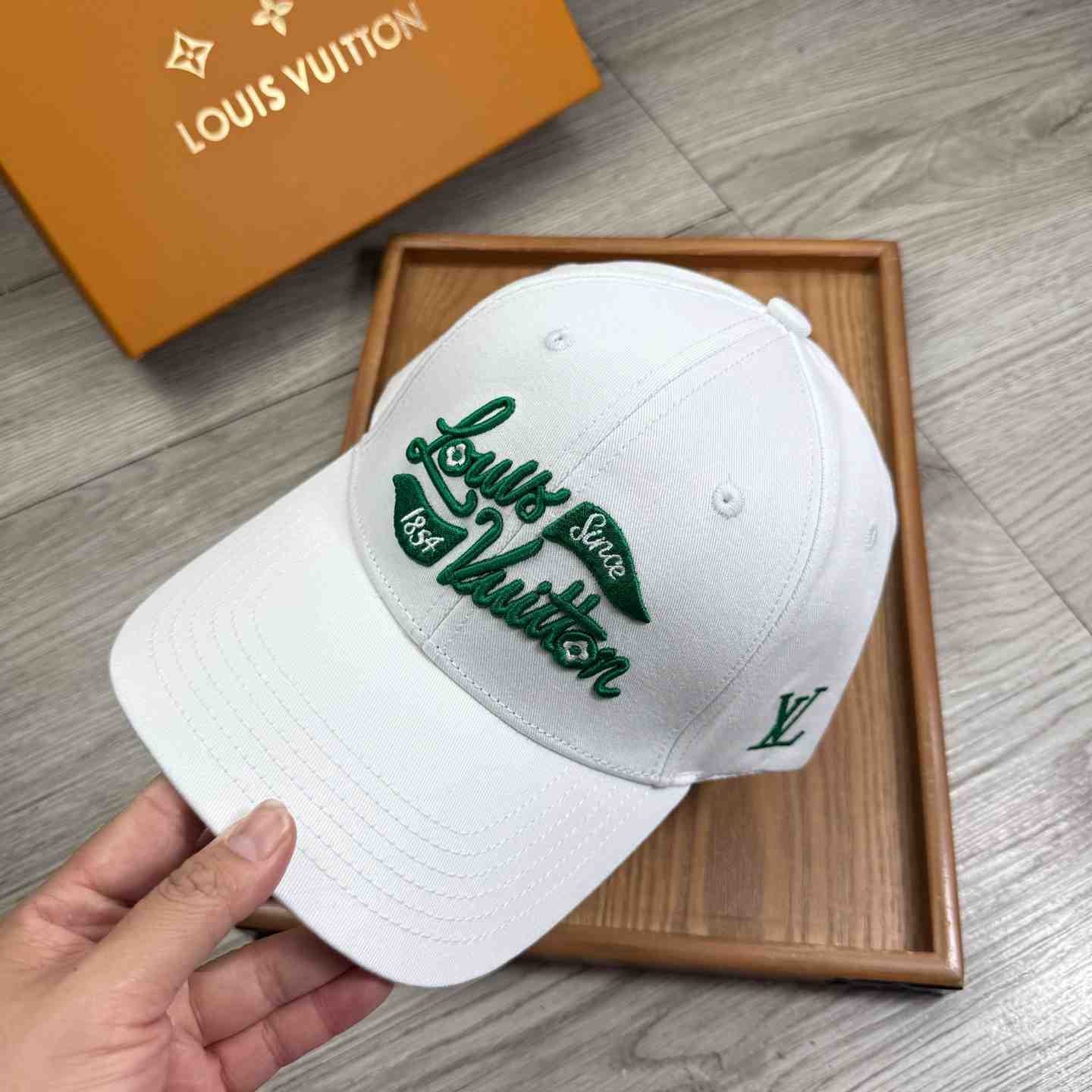 Louis Vuitton Golf Cap - DopestKickz