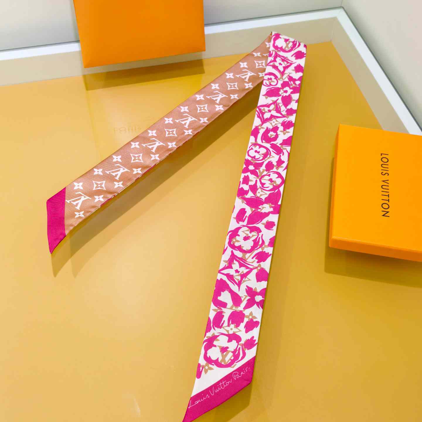 Louis Vuitton LV Safari BB Bandeau - DopestKickz