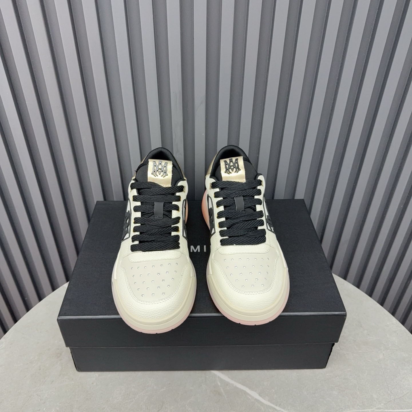 Amiri Beige Classic Low Sneakers - DopestKickz