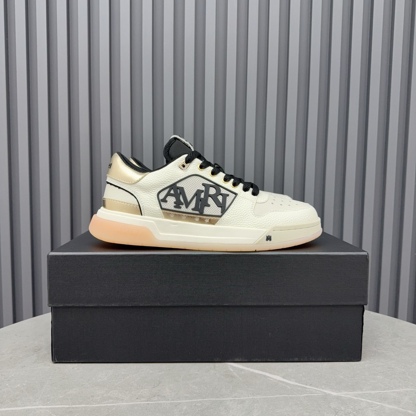 Amiri Beige Classic Low Sneakers - DopestKickz
