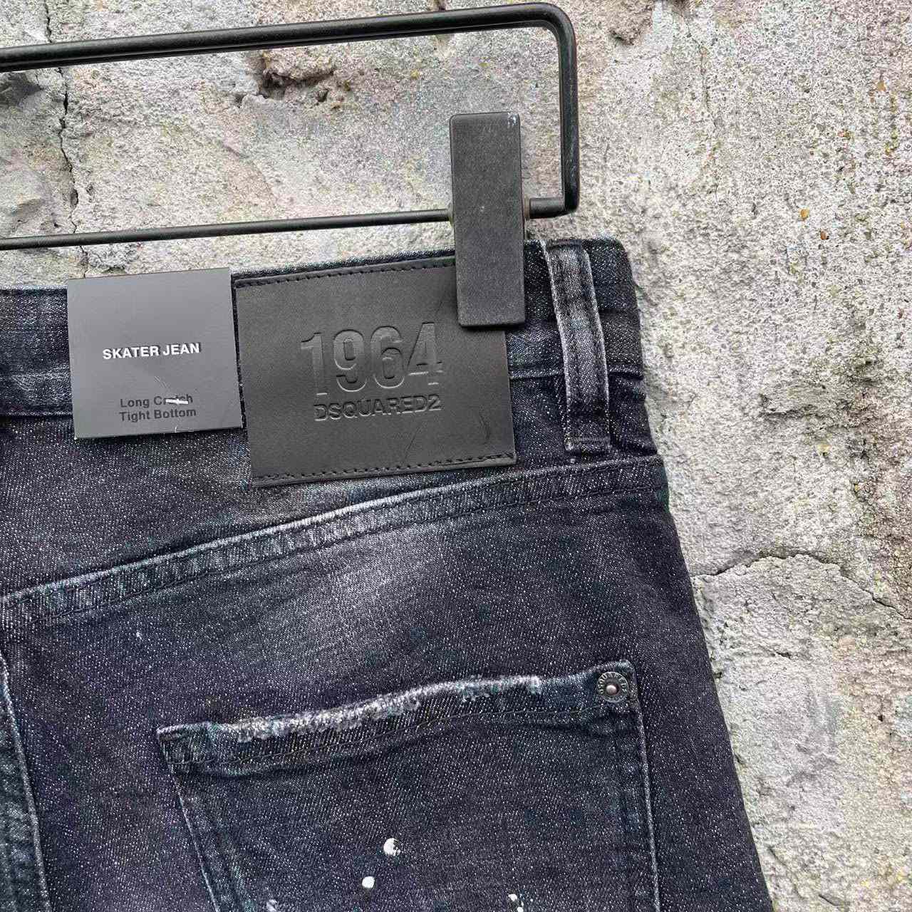 Dsquared2  Denim Shorts  D608 - DopestKickz