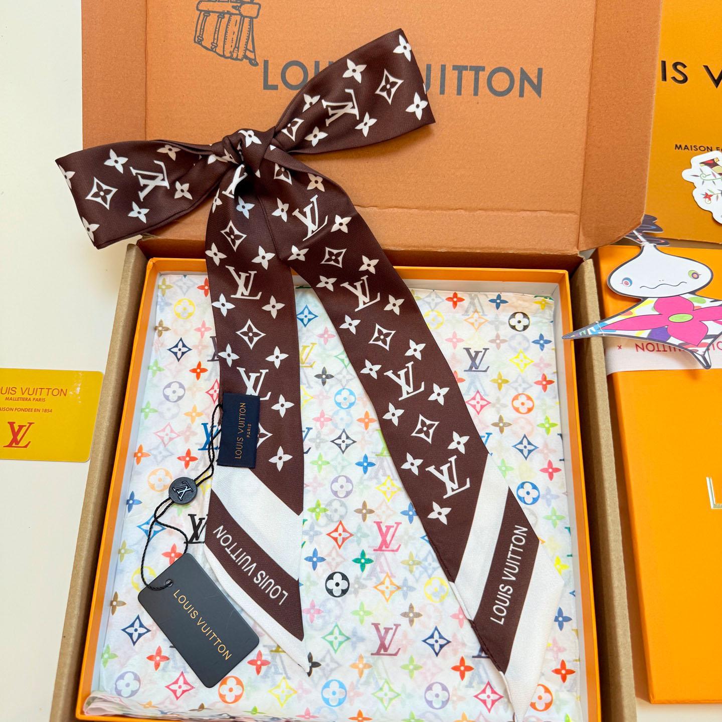 Louis Vuitton Monogram Silhouette BB Bandeau  - DopestKickz