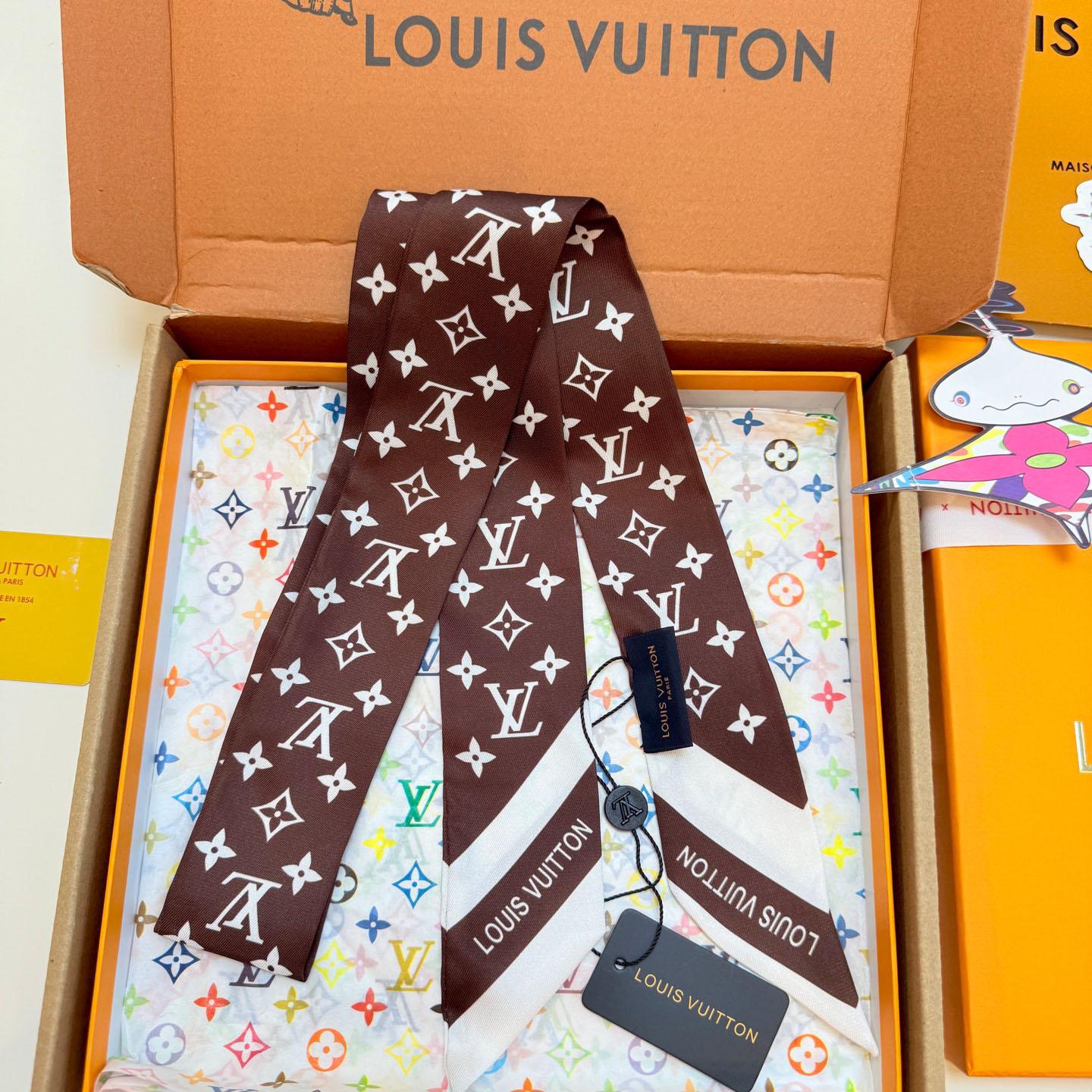Louis Vuitton Monogram Silhouette BB Bandeau  - DopestKickz