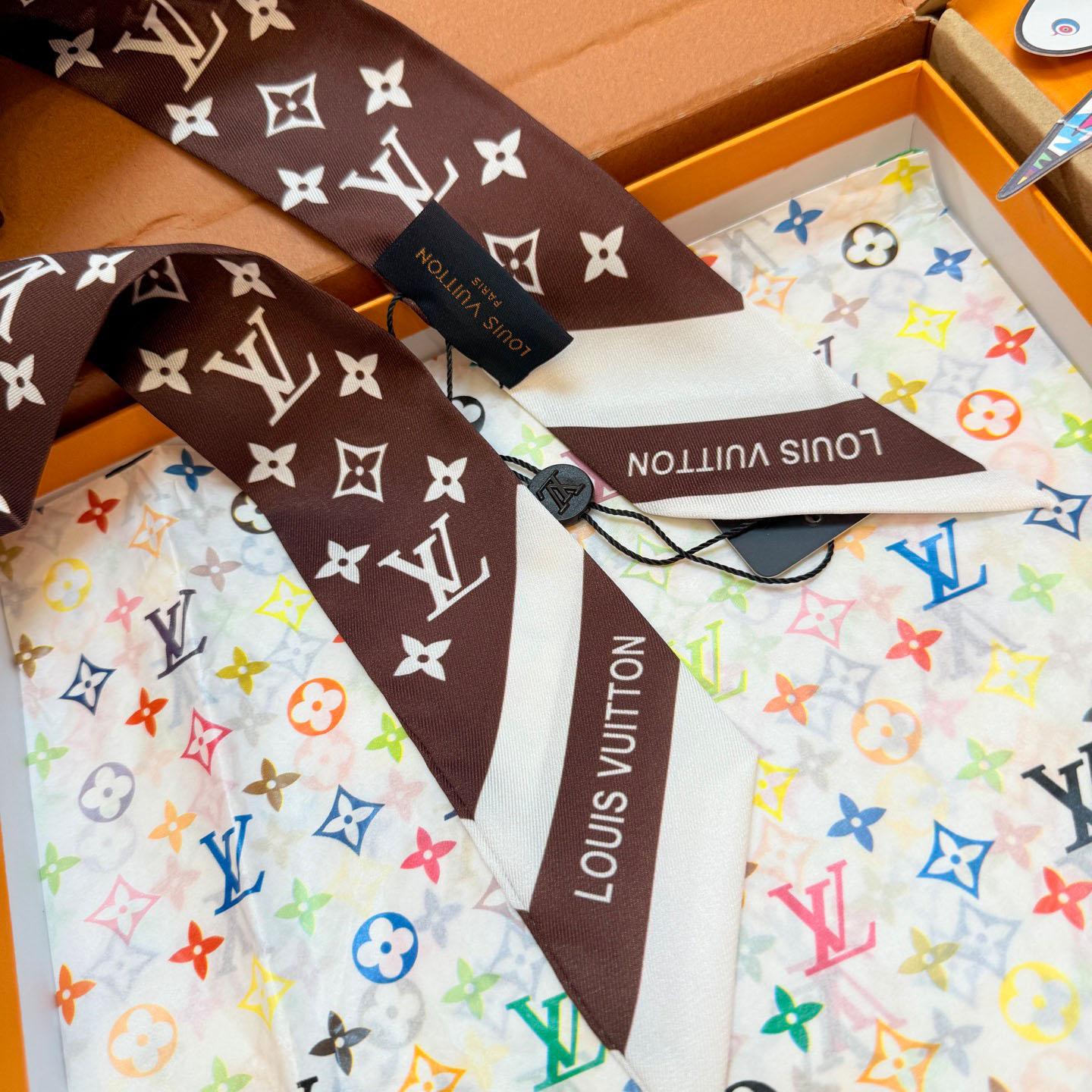 Louis Vuitton Monogram Silhouette BB Bandeau  - DopestKickz