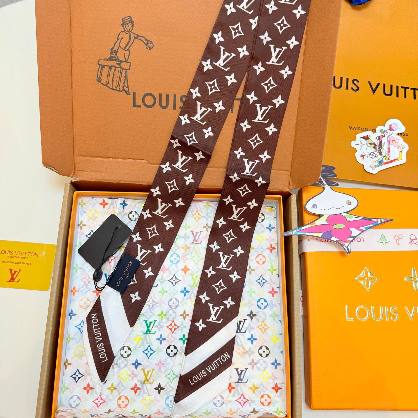Louis Vuitton Monogram Silhouette BB Bandeau  - DopestKickz