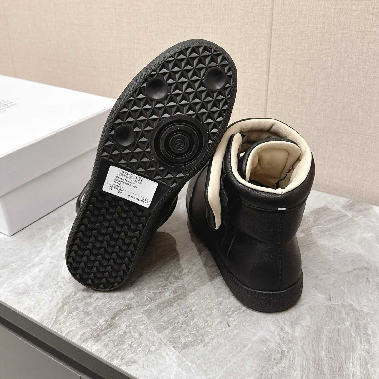 Maison Margiela Future Sneakers - DopestKickz