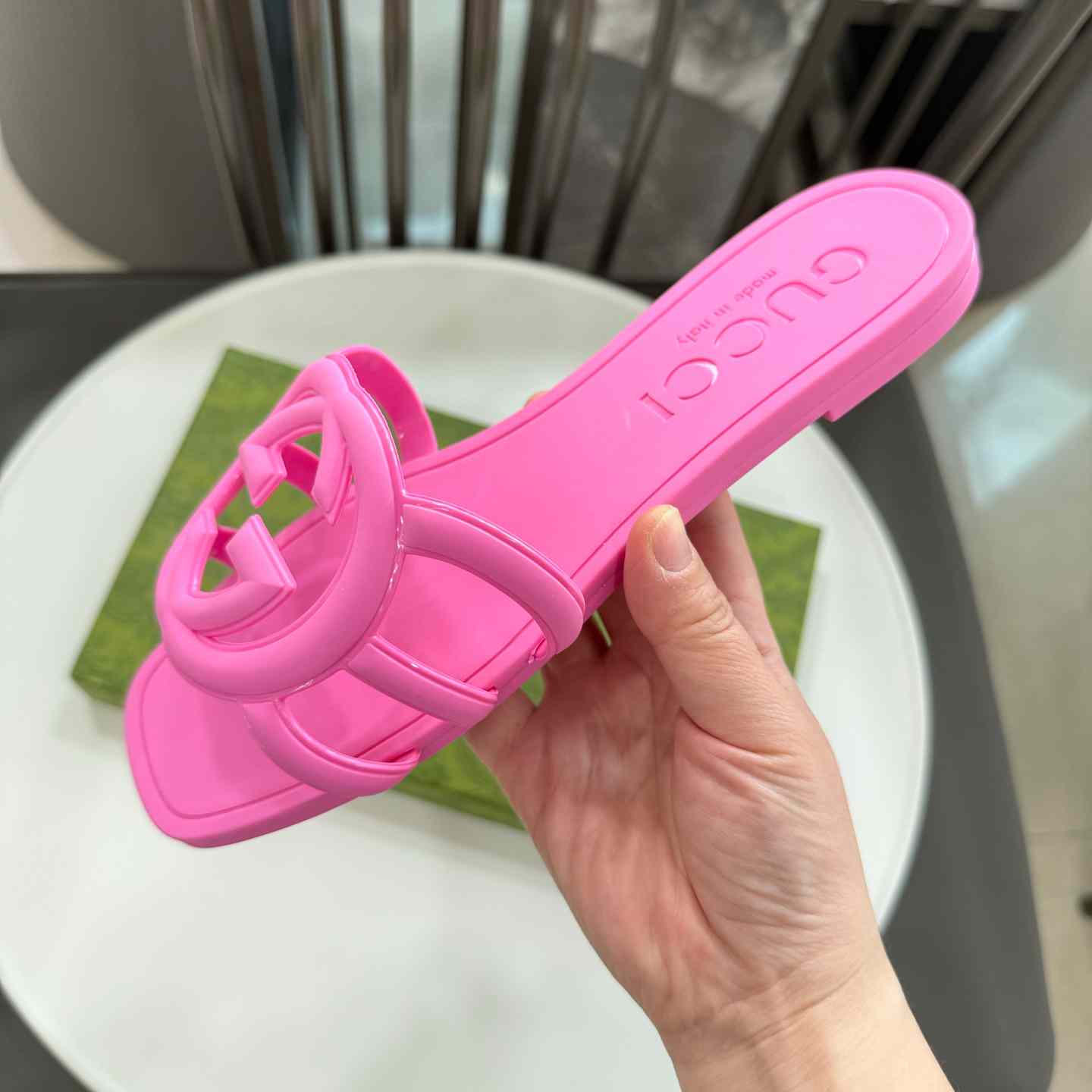 Gucci Wmns Interlocking G Slide Sandal - DopestKickz