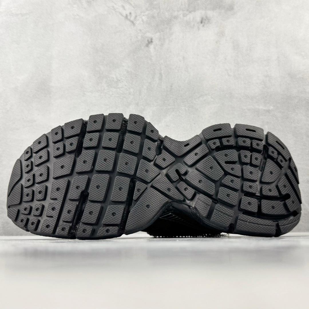 Balenciaga 3xl Sneaker With Charms In Black/Silver - DopestKickz