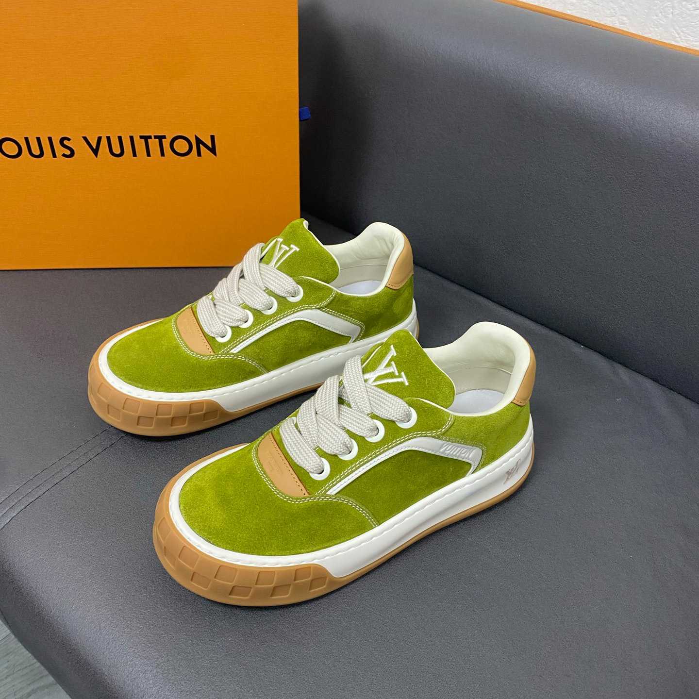 Louis Vuitton LV Tilted Sneaker 1AJTGX - DopestKickz